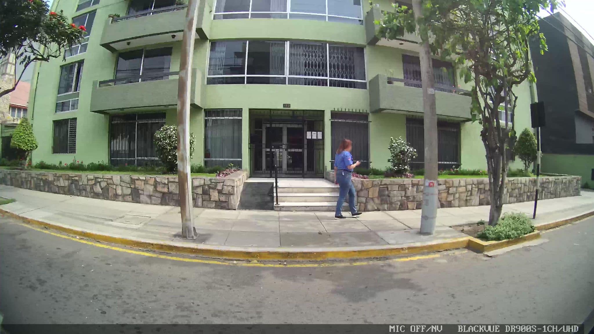 Street view near Hotel Tinkus Inn, Miraflores