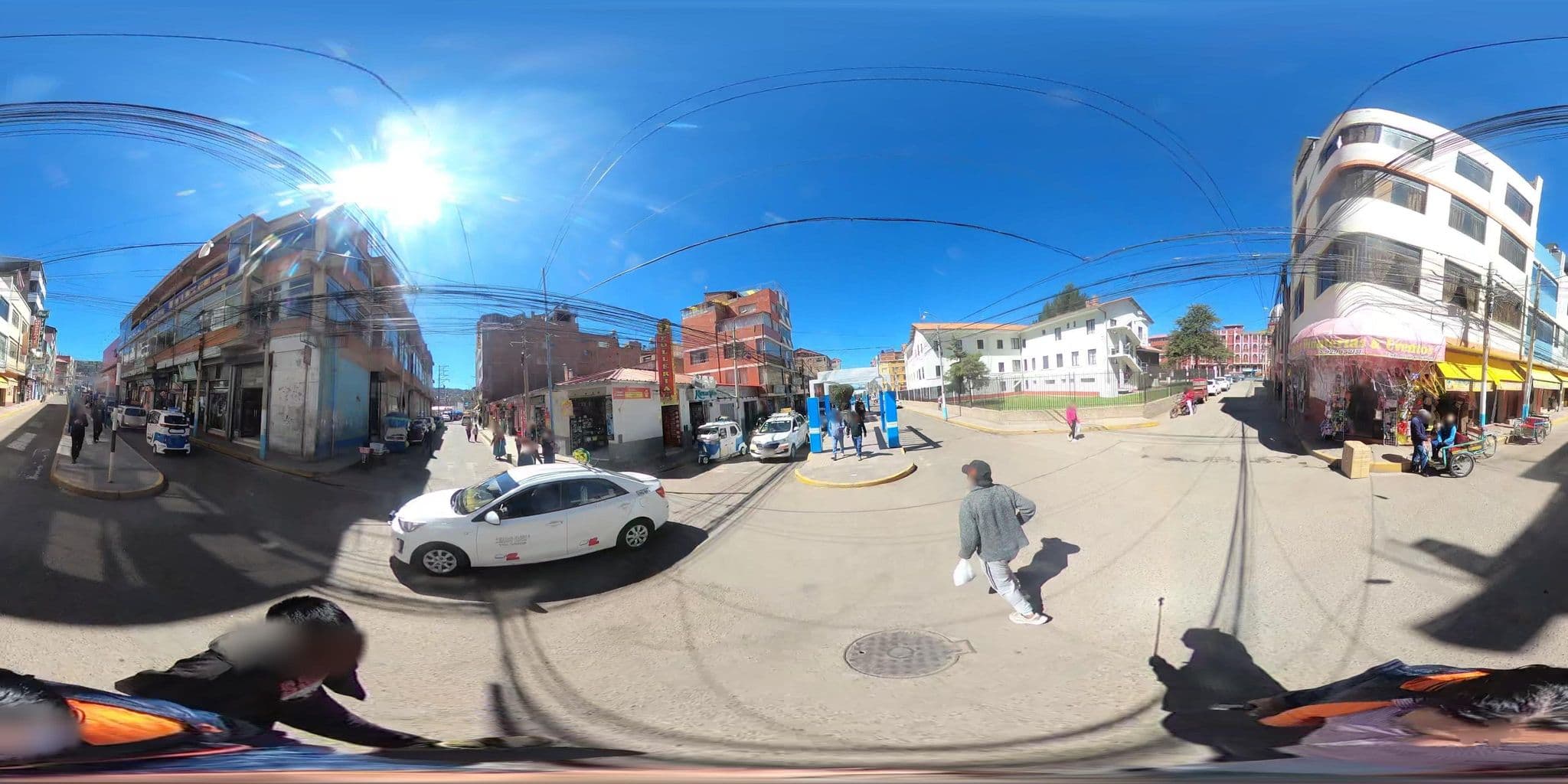 Street view near Hospedaje Don Tito Inn, Puno — © johnarupire (CC BY-SA · Mapillary)