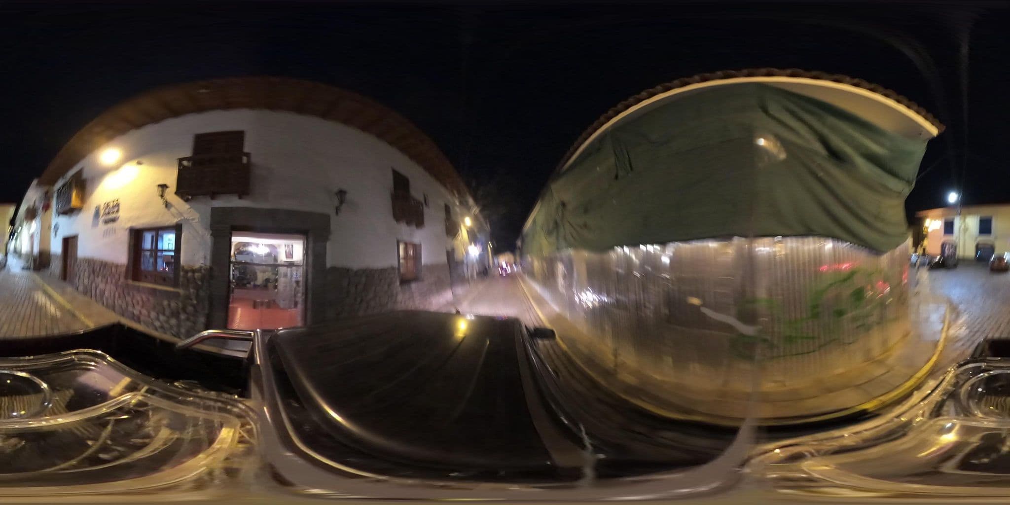 Street view near Hotel Ruinas, Wanchaq — © jaderbavaresco (CC BY-SA · Mapillary)