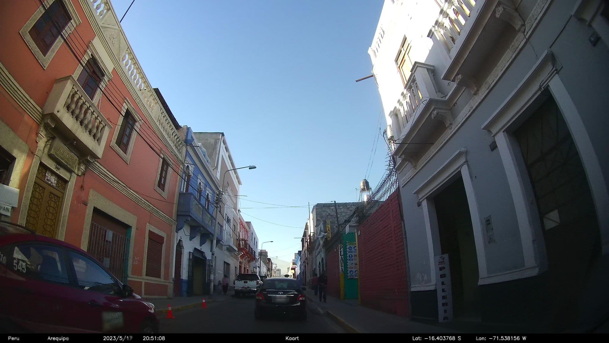Street view near Su Merced Inn, Arequipa