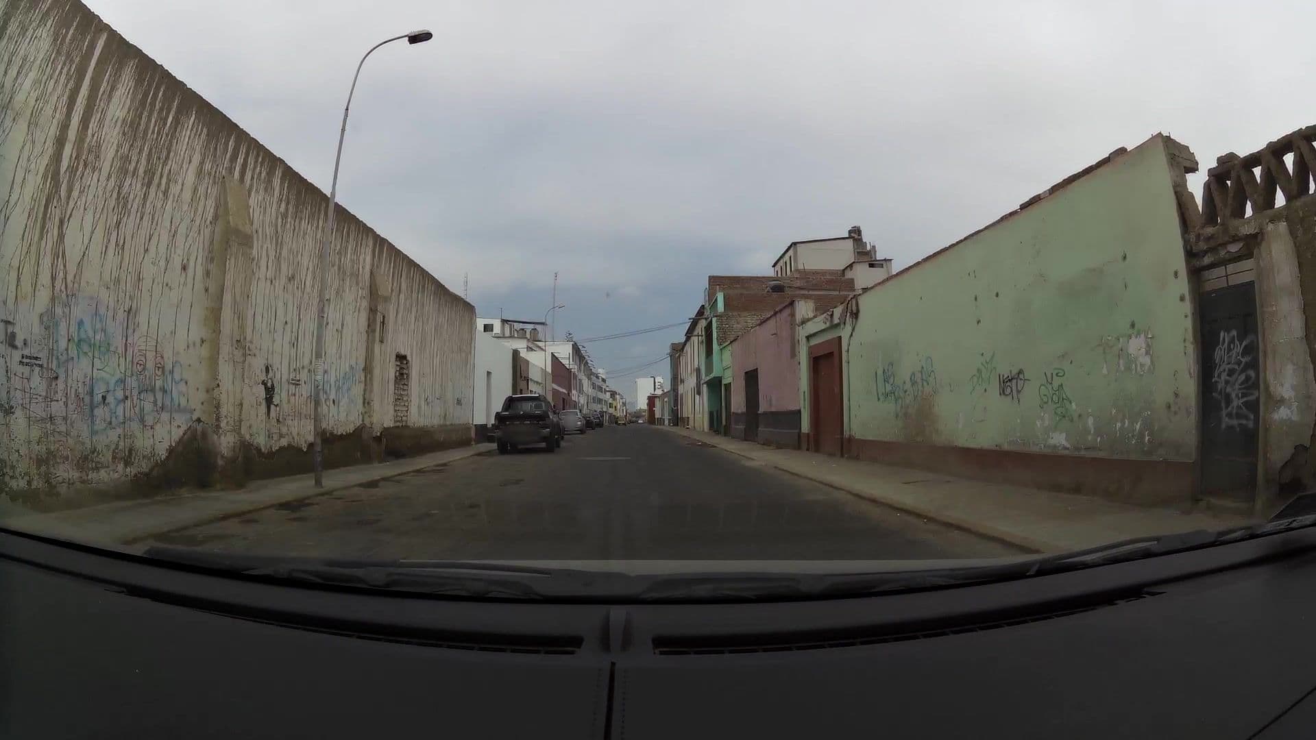 Street view near Ugarte Hostels, Trujillo