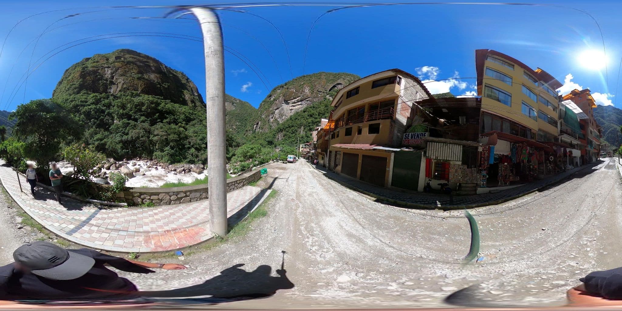 Street view near Hostal Chaski, Machupicchu