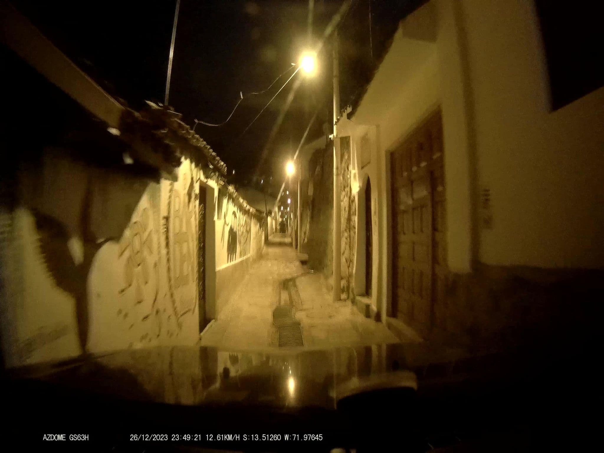 Street view near El Cantada, Santiago
