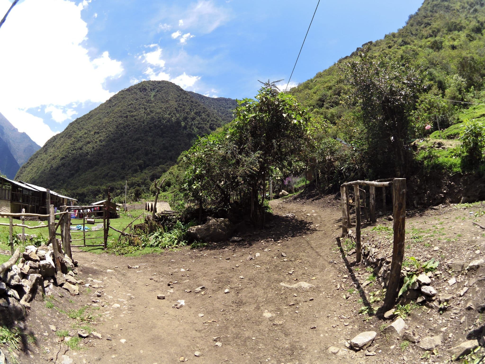 Street view near Salkantay Hostels, Machupicchu