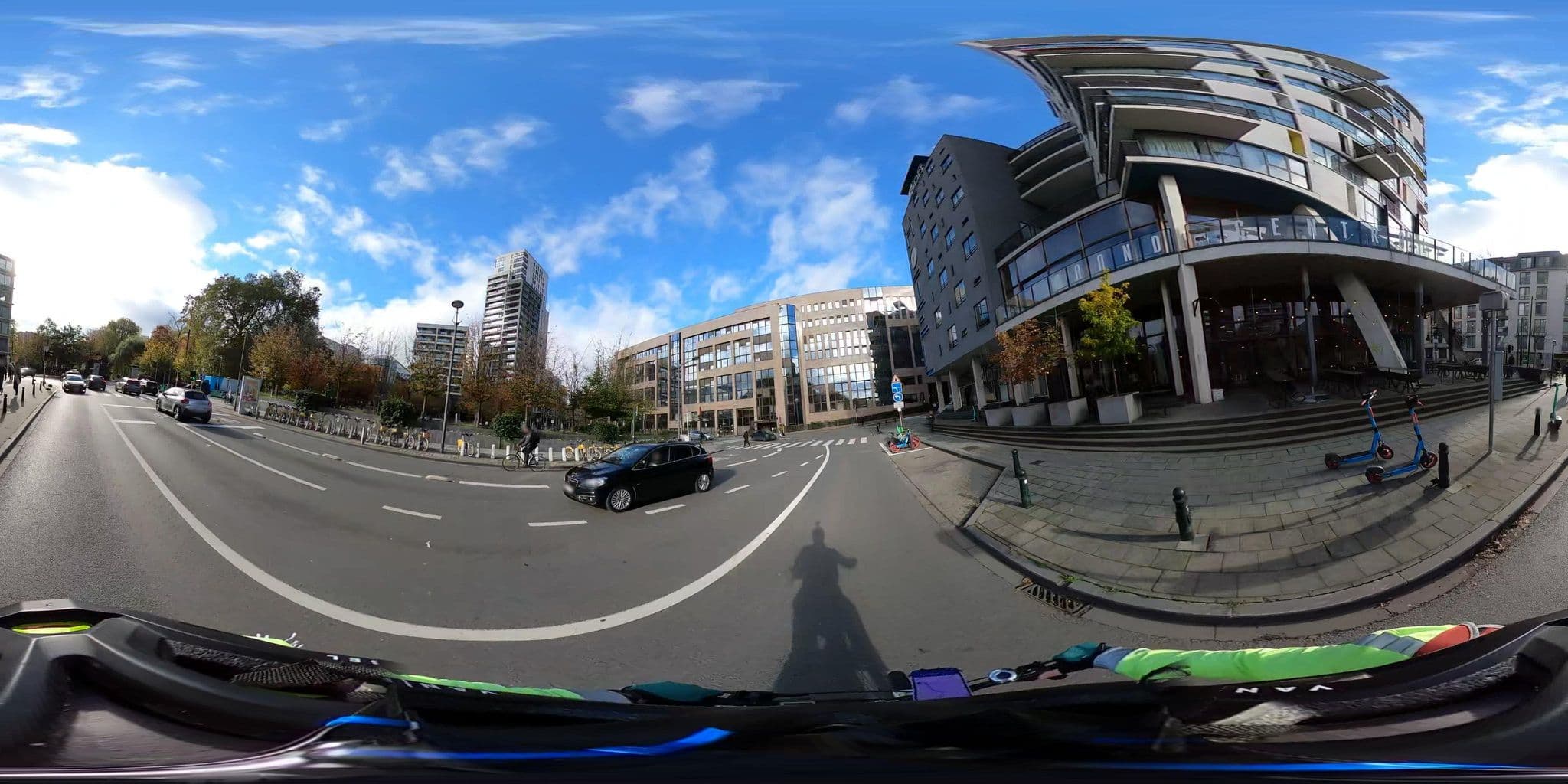 Street view near Pestana, Etterbeek — © Stefdegreef (CC BY-SA · Mapillary)