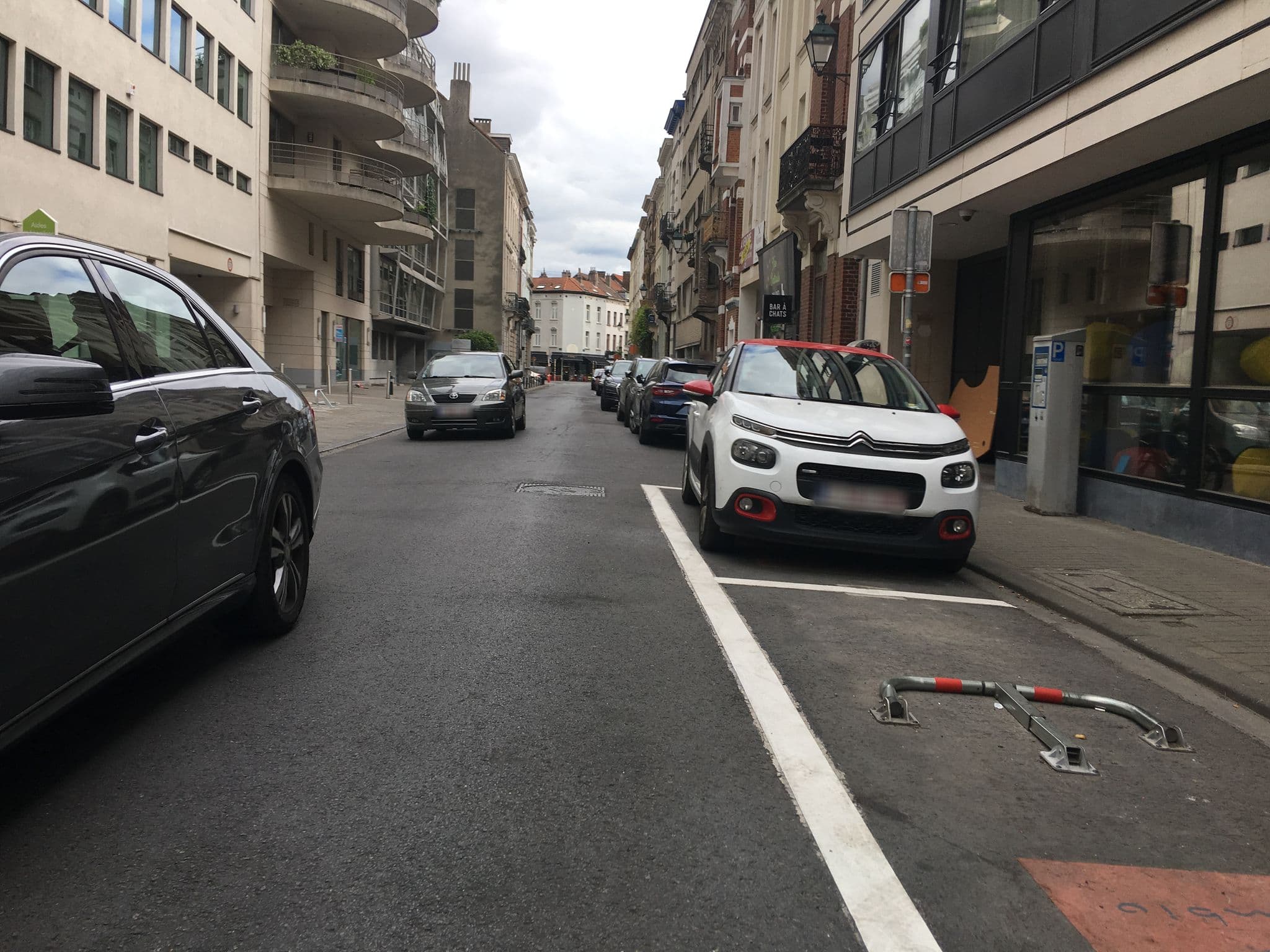 Street view near Jam Hotel, Saint-Gilles — © rustyb (CC BY-SA · Mapillary)
