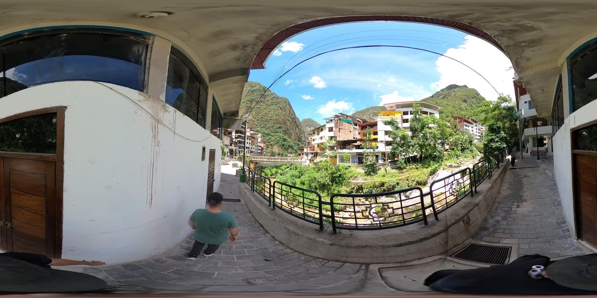 Street view near Montalvo, Machupicchu