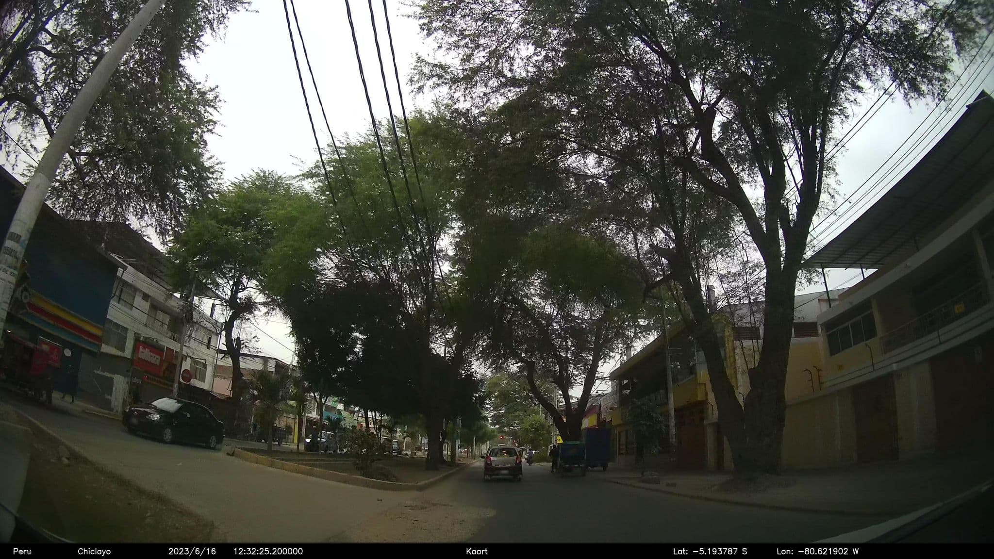 Street view near Hotel Vicus, Piura — © kaart_2 (CC BY-SA · Mapillary)