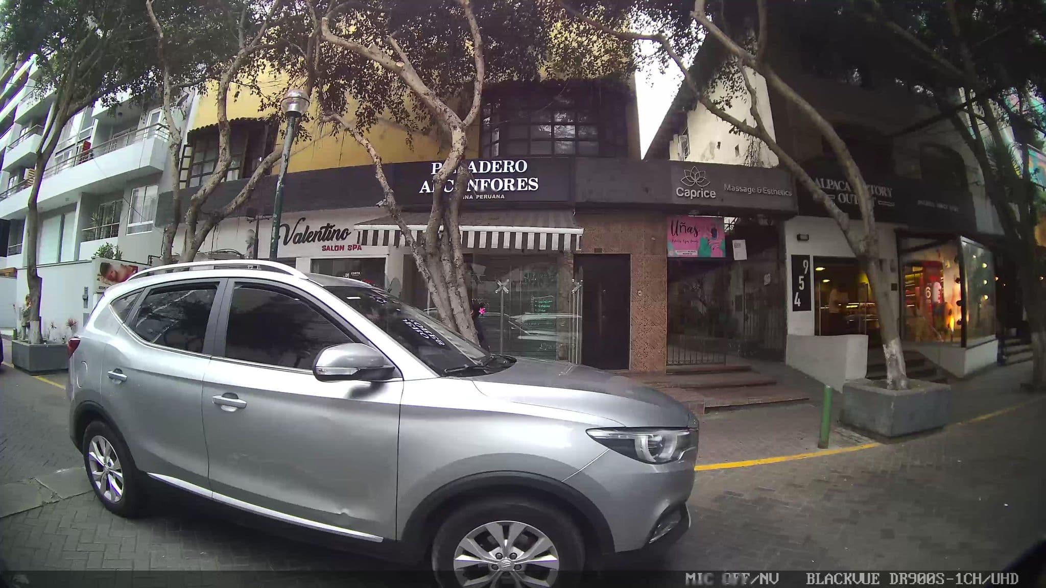 Street view near NAIA Miraflores, Miraflores — © kaart_1 (CC BY-SA · Mapillary)