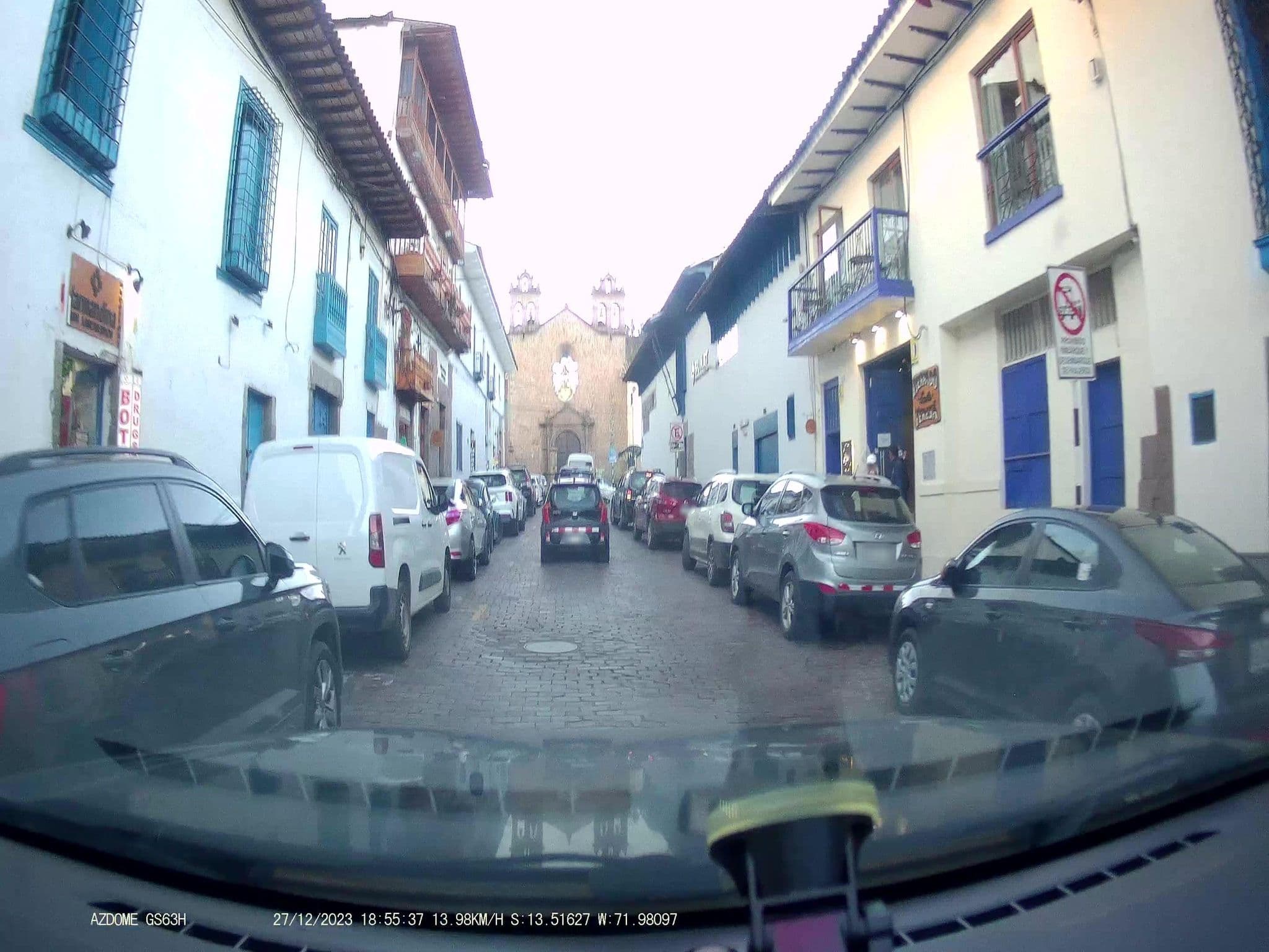 Street view near Cooper Boutique Hotel, Santiago