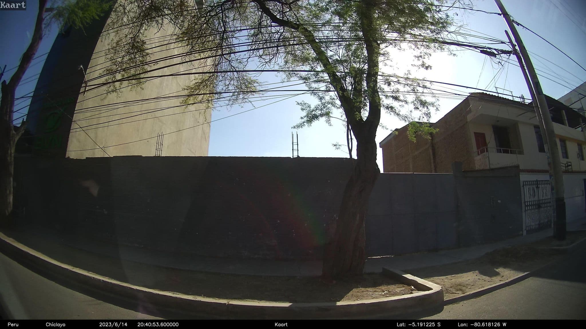 Street view near Hotel Gran Palma, Piura — © kaart_2 (CC BY-SA · Mapillary)
