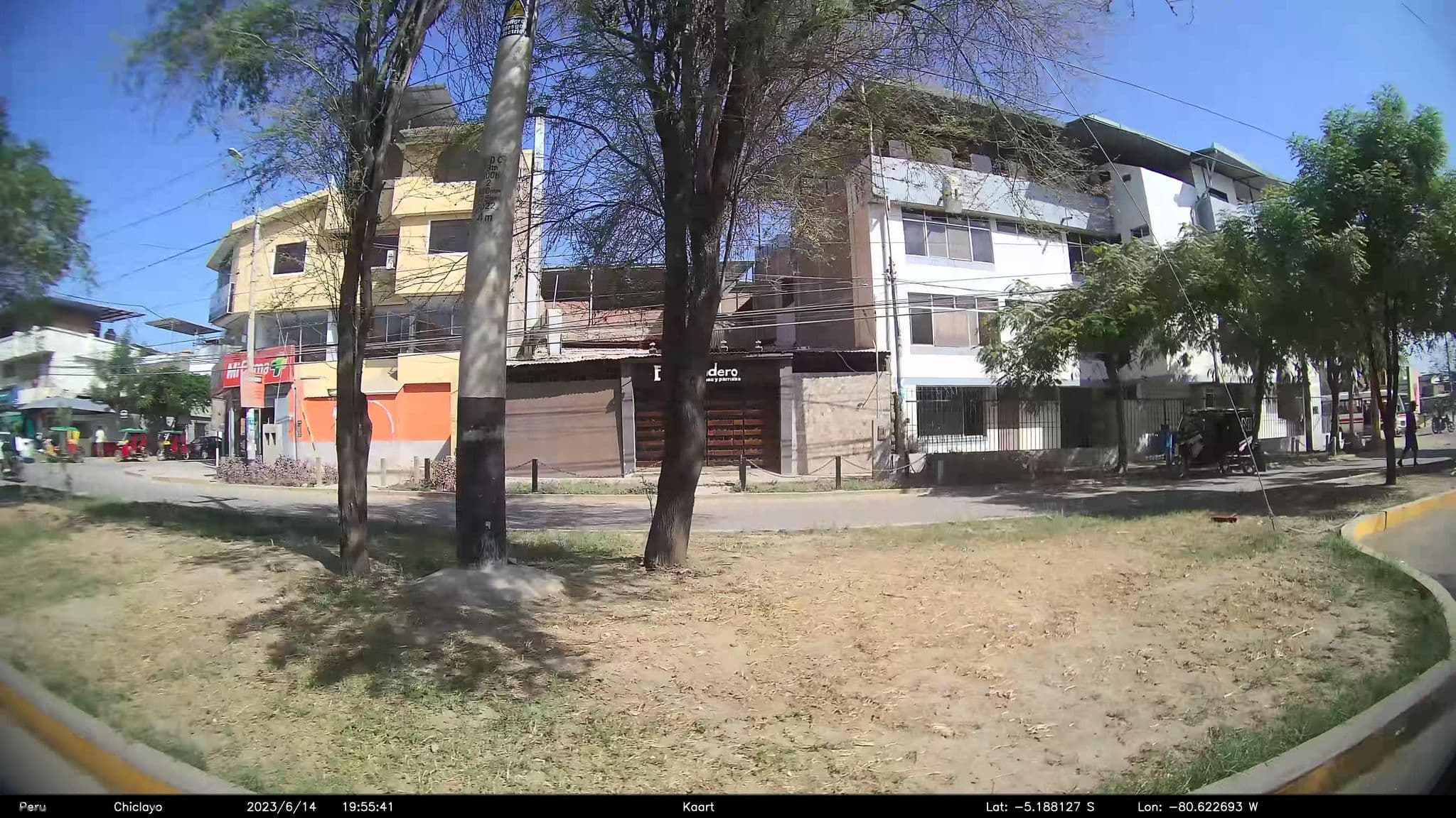 Street view near Hospedaje Regional, Piura — © kaart_2 (CC BY-SA · Mapillary)