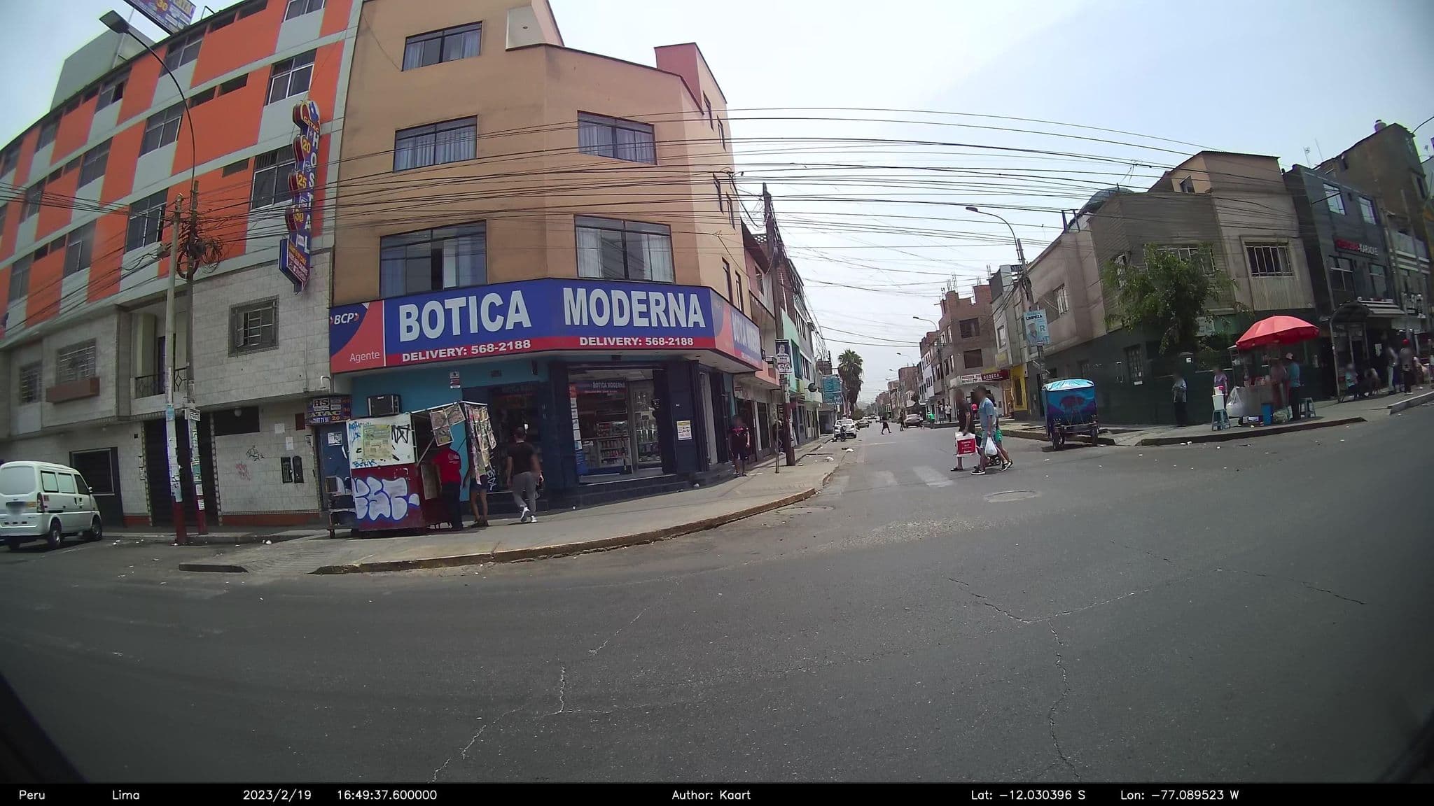 Street view near Hostal Galaxia, Carmen De La Legua Reynoso — © kaart_2 (CC BY-SA · Mapillary)