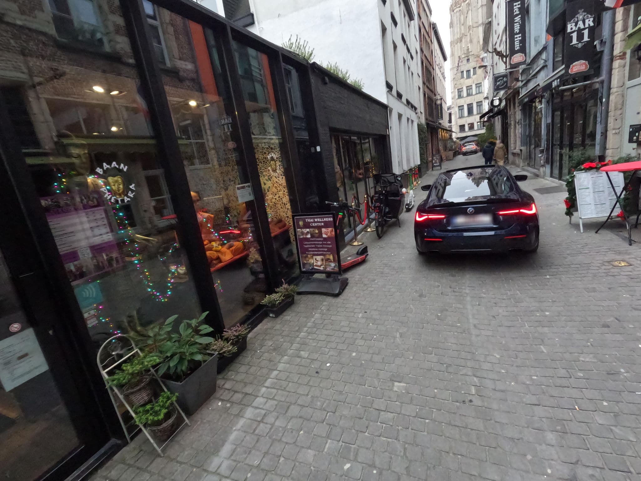 Street view near B&B Maryline, Antwerp — © koninklijke (CC BY-SA · Mapillary)