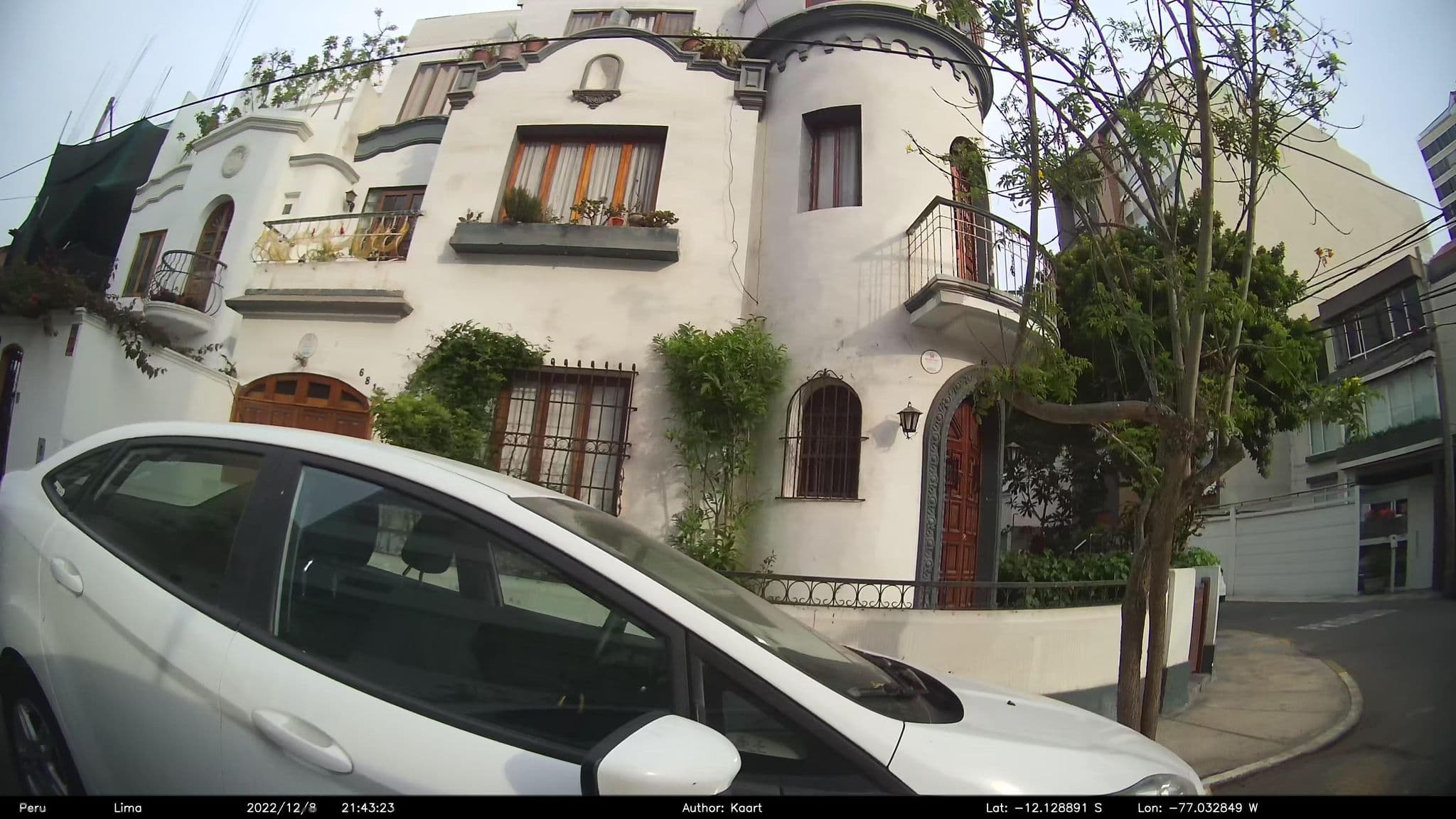 Street view near Ferré Miraflores Hotel, Miraflores — © kaart_2 (CC BY-SA · Mapillary)