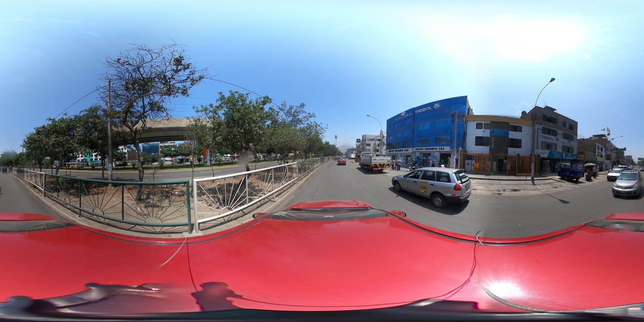 Street view near Hostal Yuli, Independencia — © kaart_2 (CC BY-SA · Mapillary)