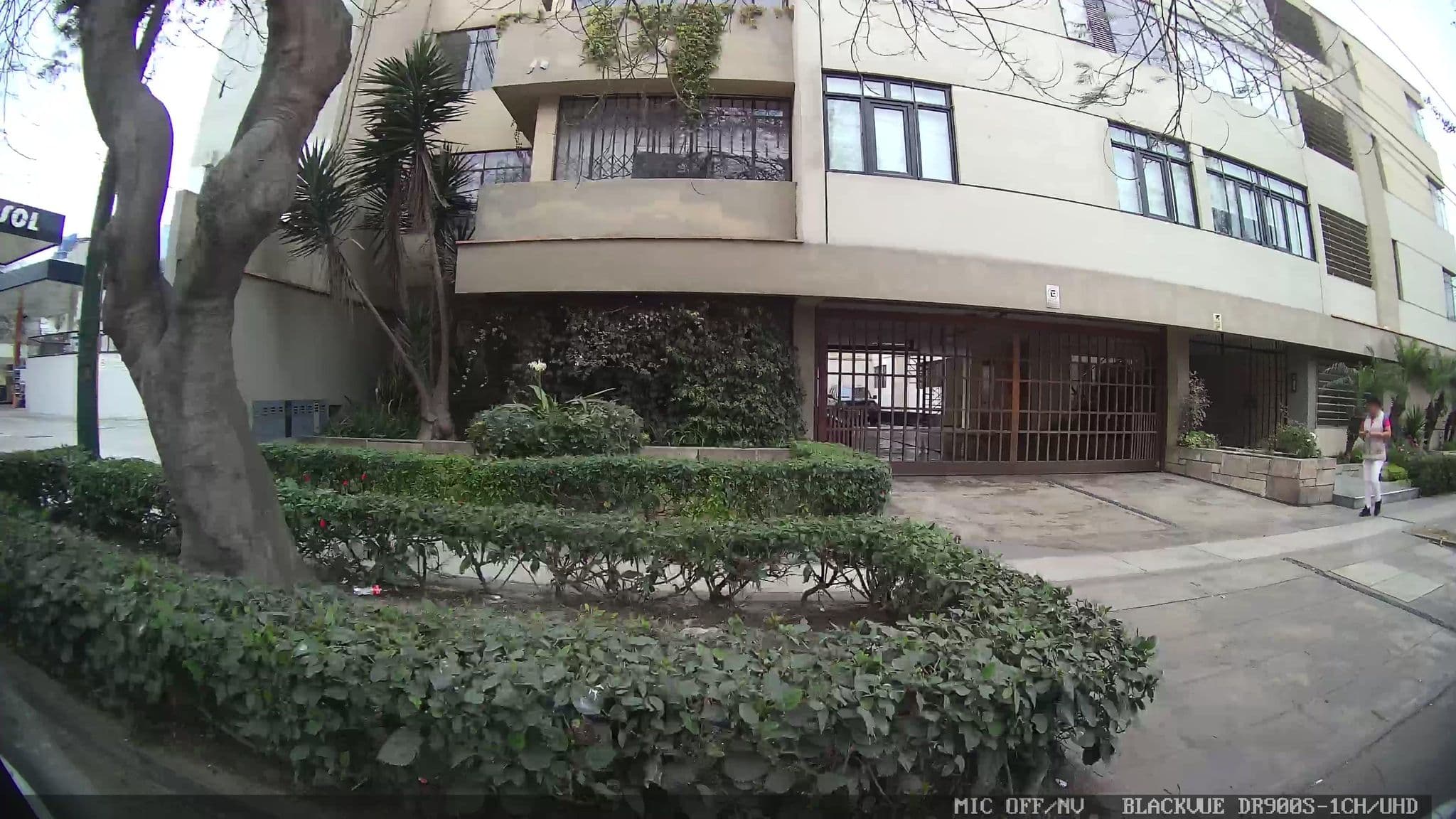 Street view near Hostal Casa de Oro, Miraflores