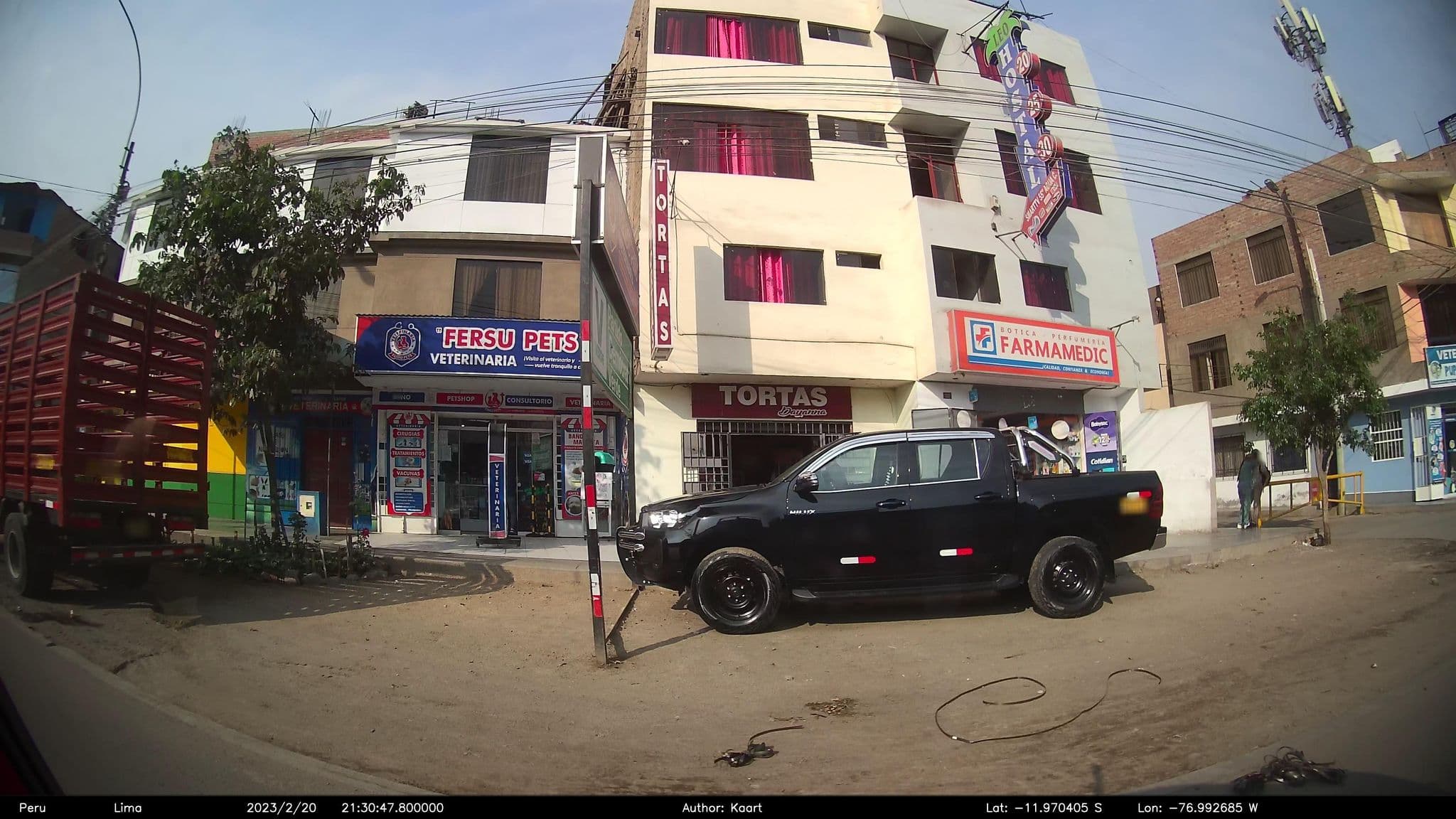 Street view near Leo Hospedaje, Independencia — © kaart_2 (CC BY-SA · Mapillary)