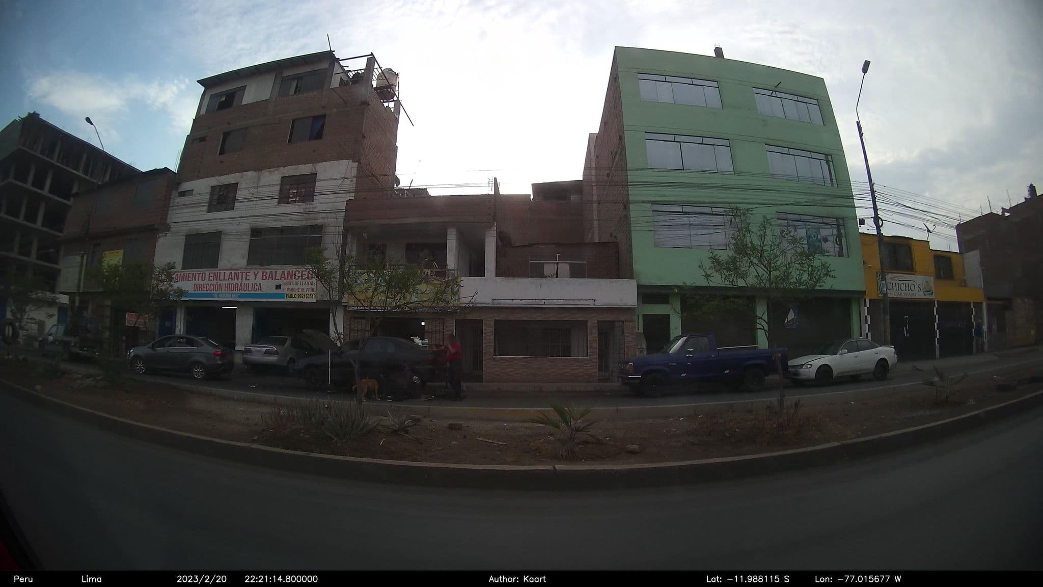 Street view near Hostal Las Flores, Independencia — © kaart_2 (CC BY-SA · Mapillary)