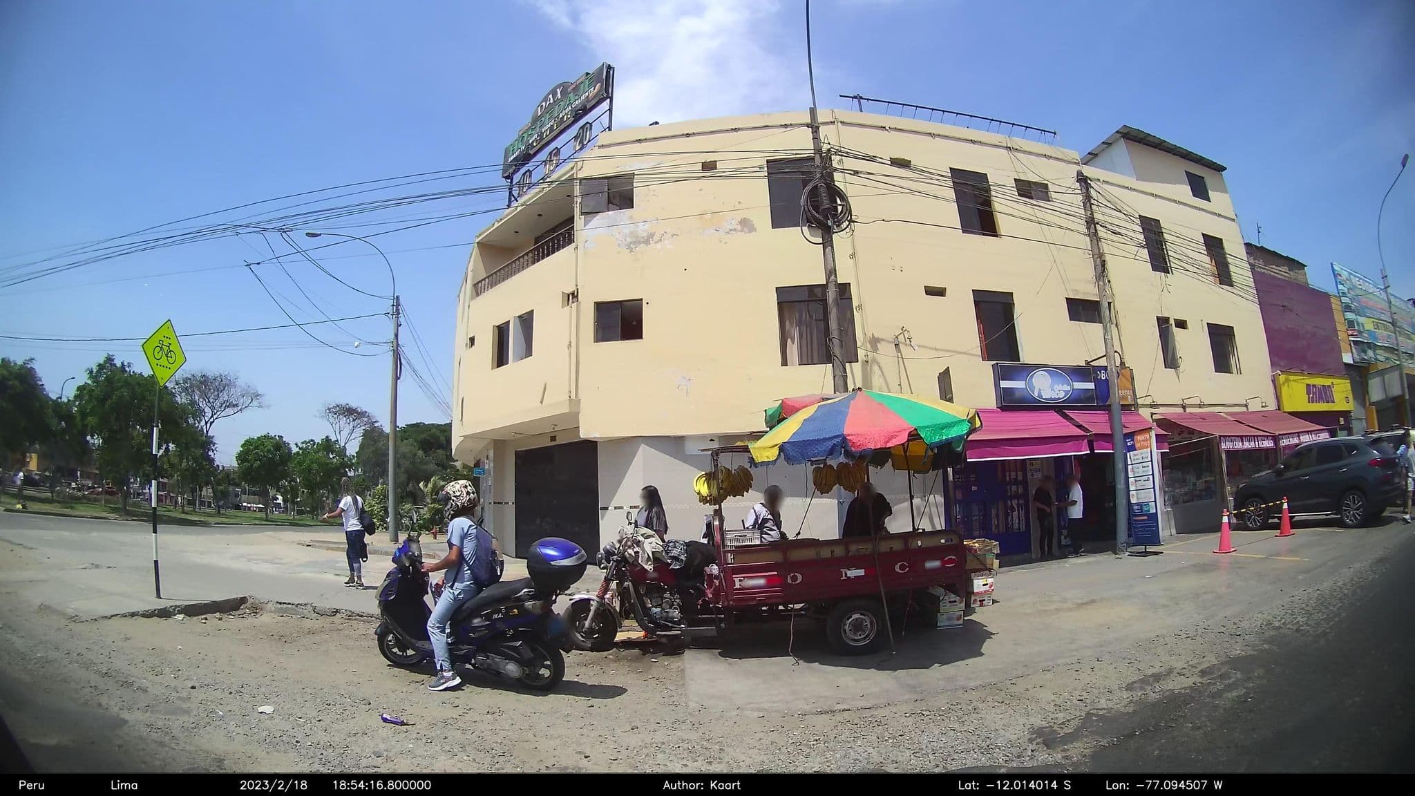 Street view near Hostal Residencial Rosita I, Carmen De La Legua Reynoso — © kaart_2 (CC BY-SA · Mapillary)