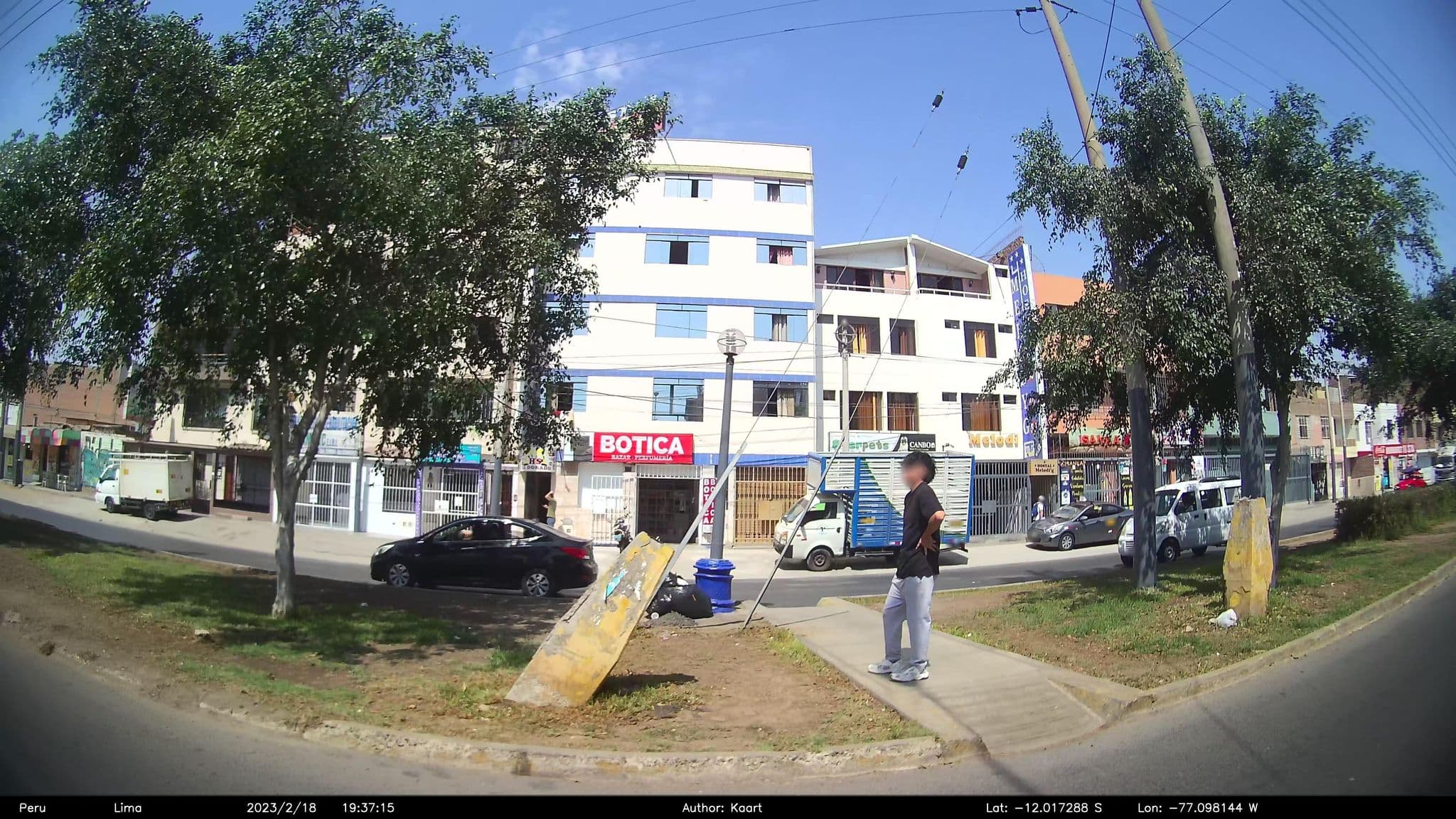 Street view near Hostal Melodi'g, Carmen De La Legua Reynoso — © kaart_2 (CC BY-SA · Mapillary)
