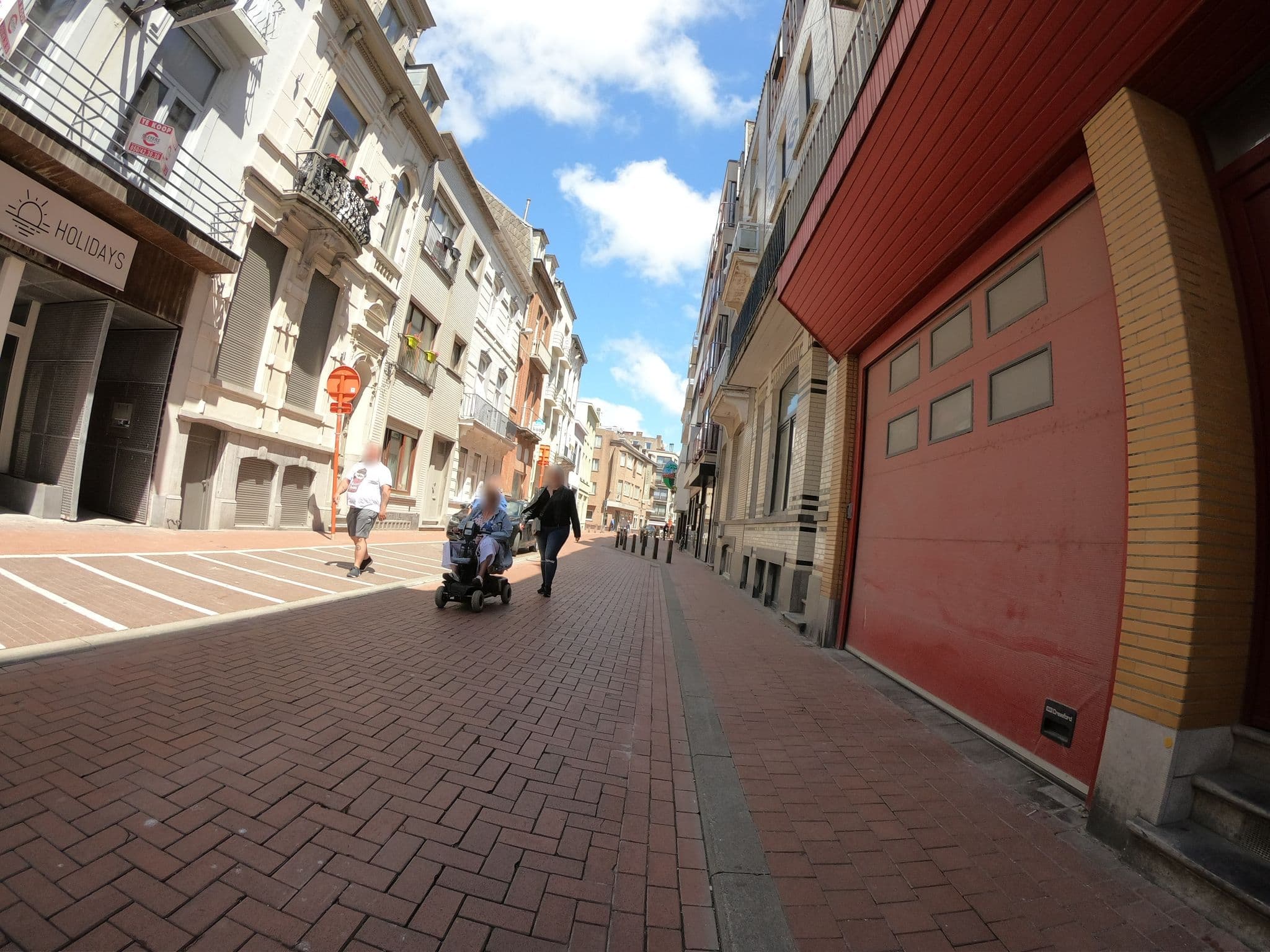 Street view near Holidays, Blankenberge — © filipc (CC BY-SA · Mapillary)