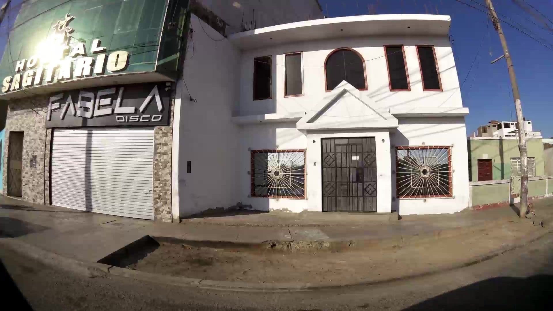 Street view near Hostal Sagitario, Chimbote — © kaartcam (CC BY-SA · Mapillary)