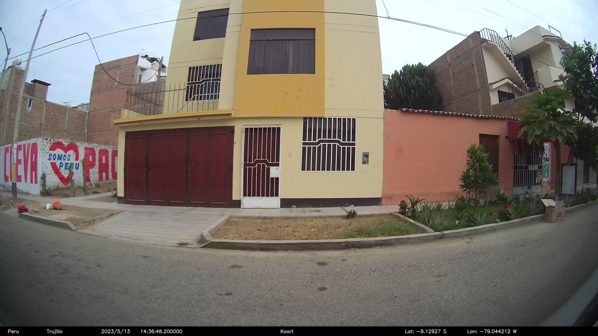 Street view near Hotel Convencion, Trujillo