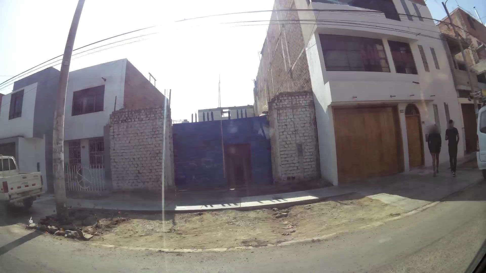 Street view near Elixer, Trujillo