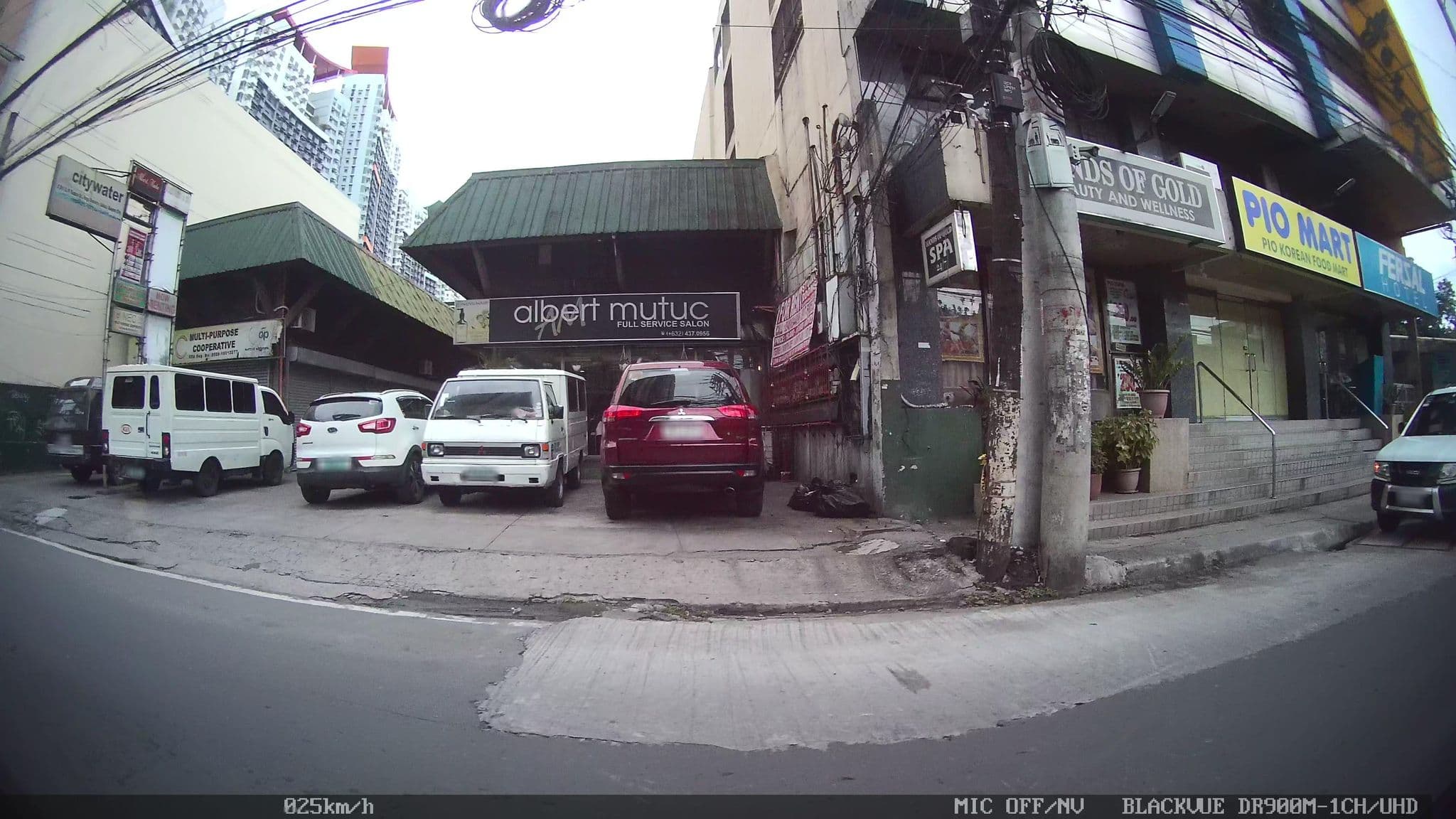 Street view near Fersal Inn, Mariana — © kaart_4 (CC BY-SA · Mapillary)