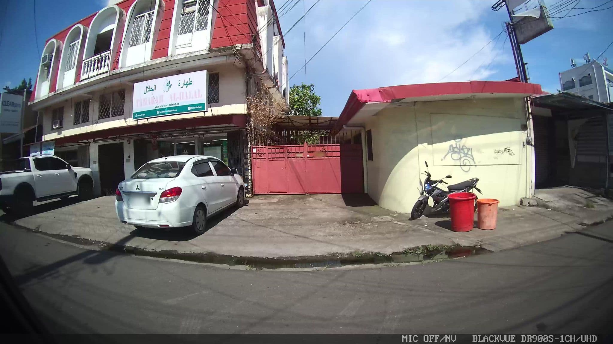 Street view near Casa Gracia Inn, Davao — © Kaart---RIGHT (CC BY-SA · Mapillary)