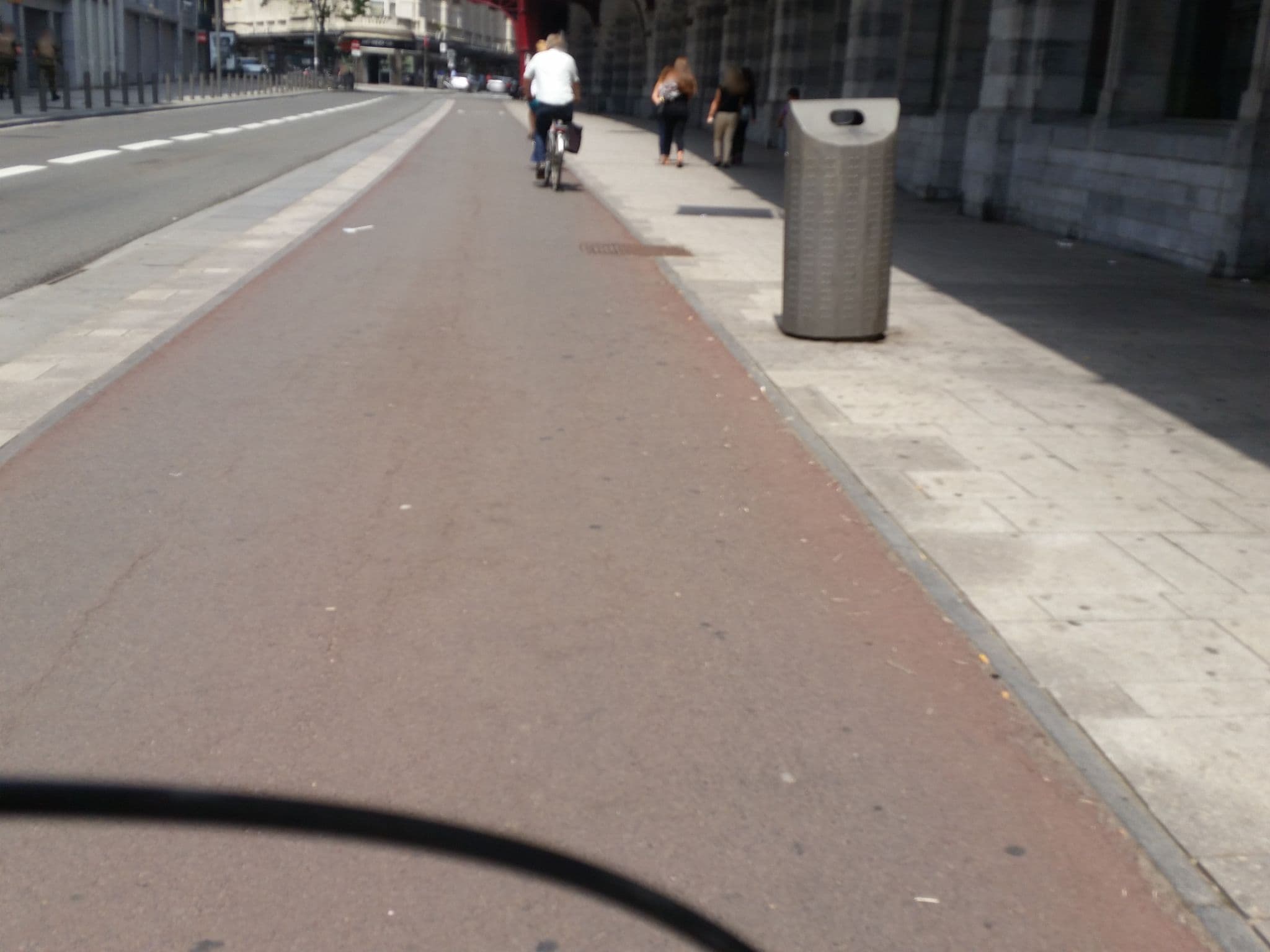 Street view near NH Collection Antwerp Centre, Borgerhout — © filipc (CC BY-SA · Mapillary)