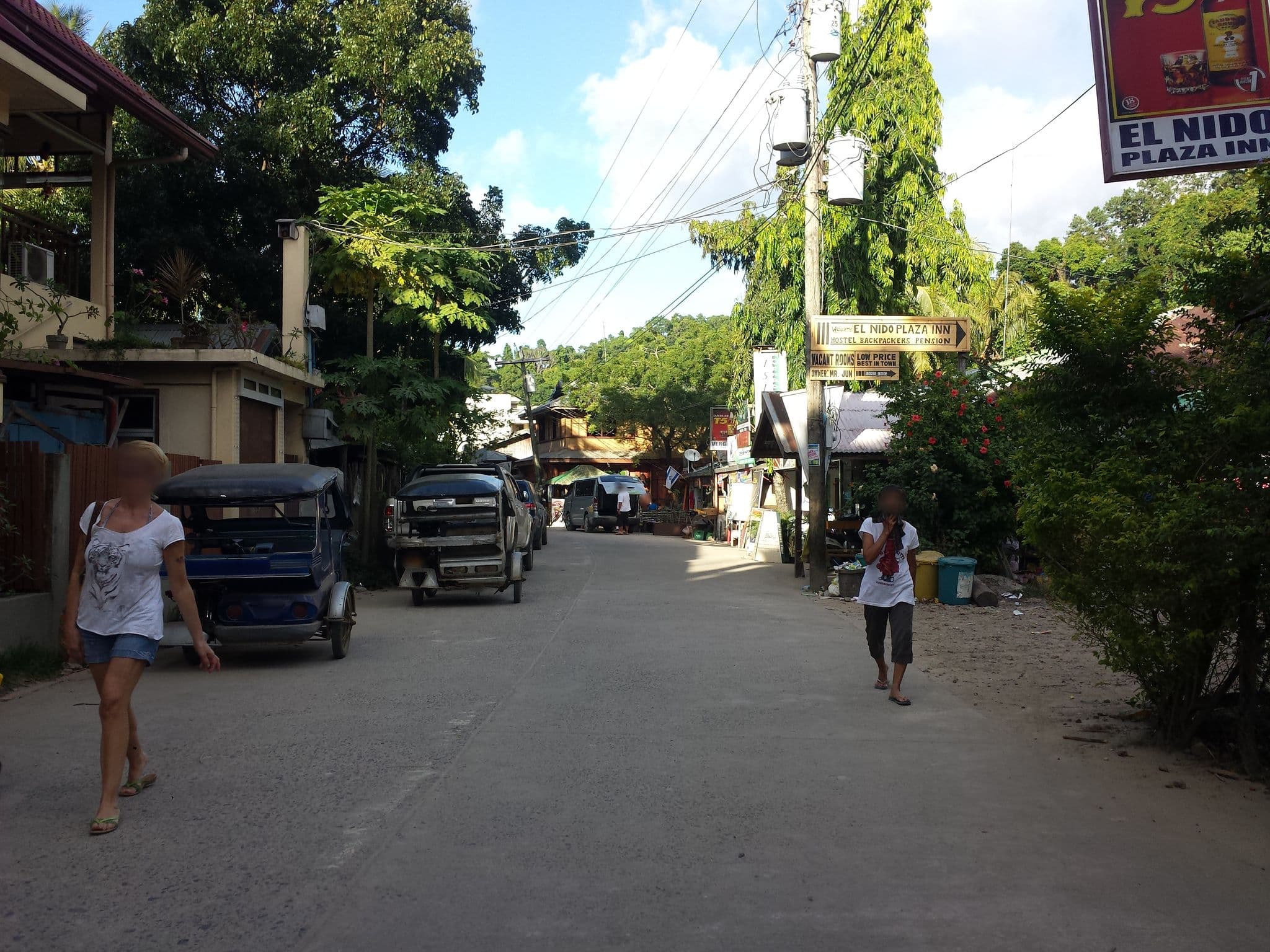 Street view near Entalula Beach Cottages, El Nido