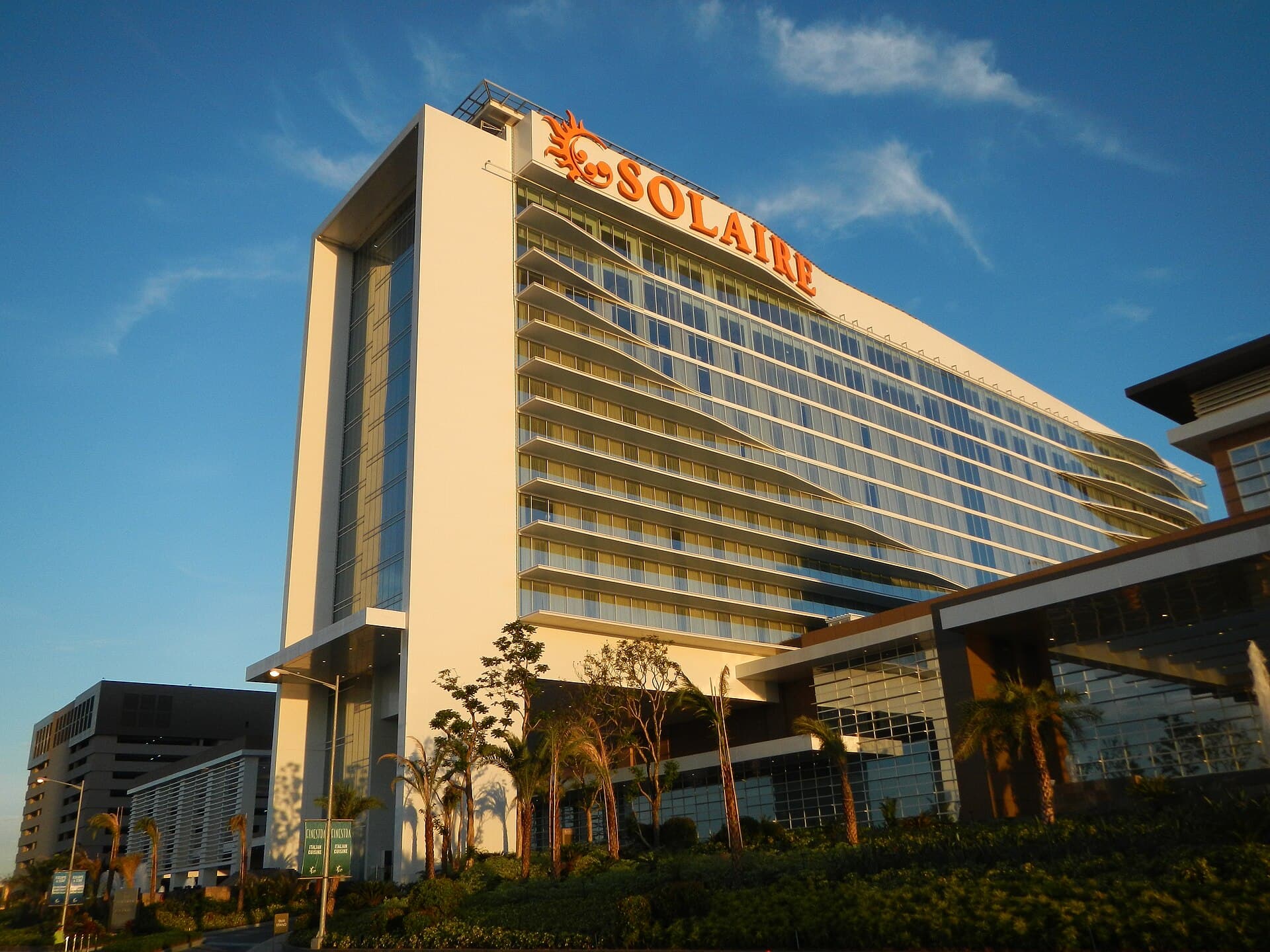 Solaire Resort & Casino — photo via Wikimedia Commons
