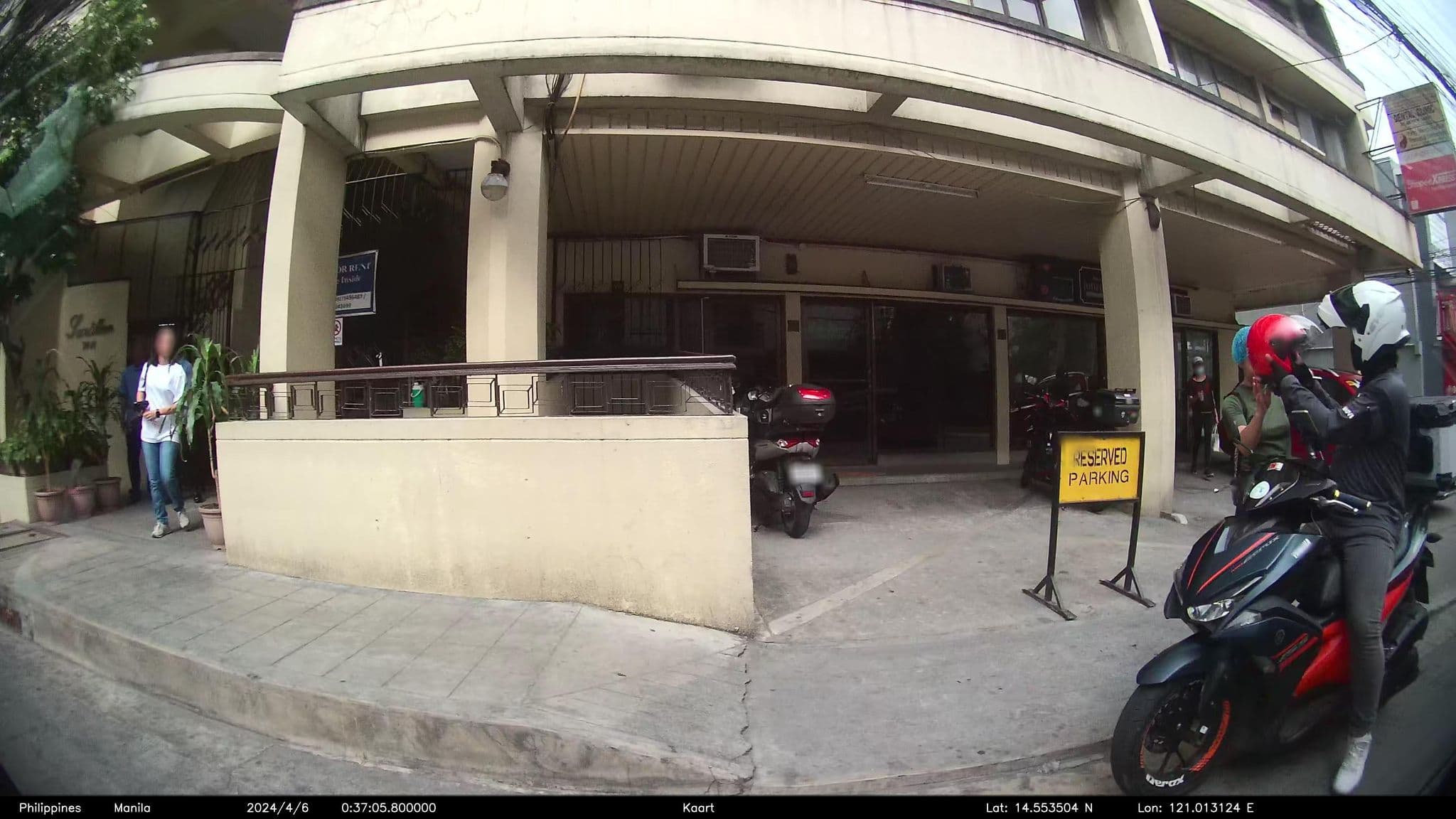 Street view near Franchise One Hotel, Bel Air — © kaart_4 (CC BY-SA · Mapillary)