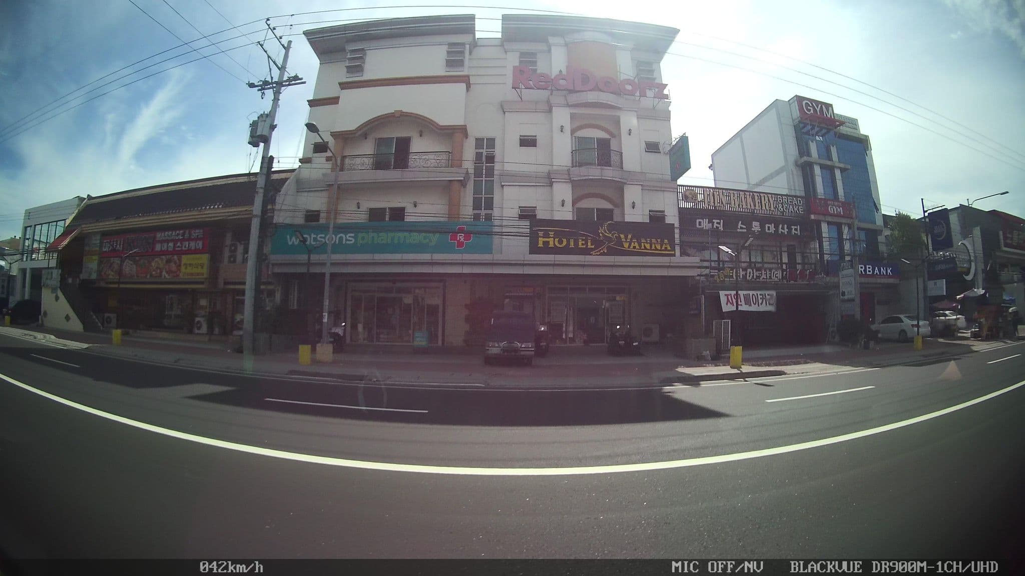 Street view near Hotel Vanna, Santol — © kaart_2 (CC BY-SA · Mapillary)