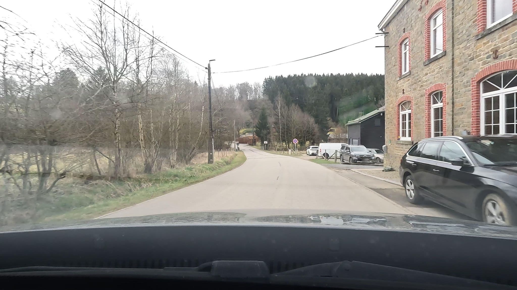 Street view near Les Lucioles, Francorchamps — © vinisa (CC BY-SA · Mapillary)