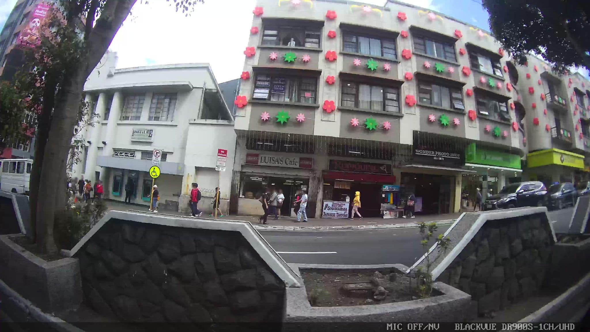 Street view near Hotel 45, Baguio