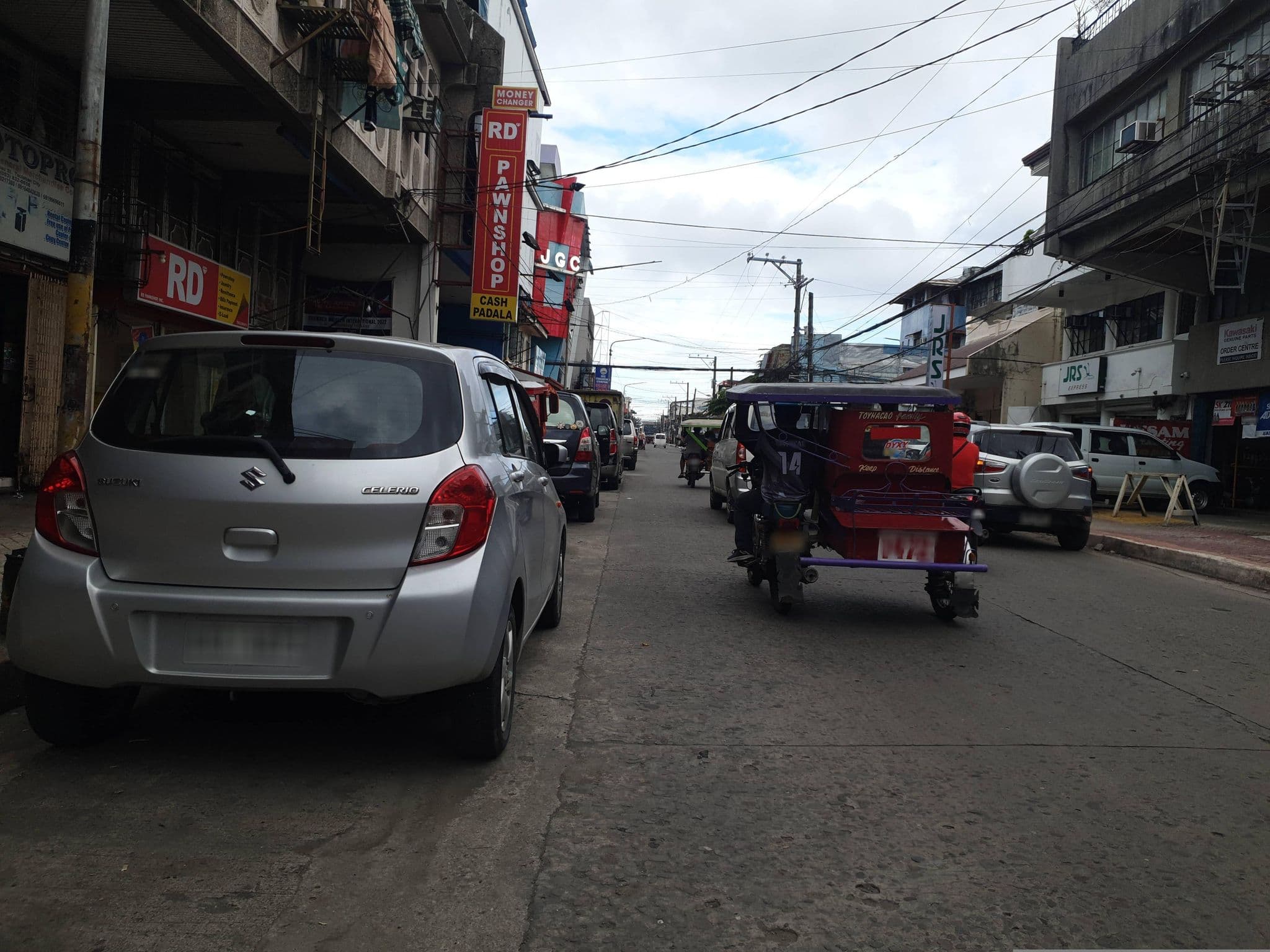 Street view near Leo's Lodge, Tacloban — © joshgsolina (CC BY-SA · Mapillary)