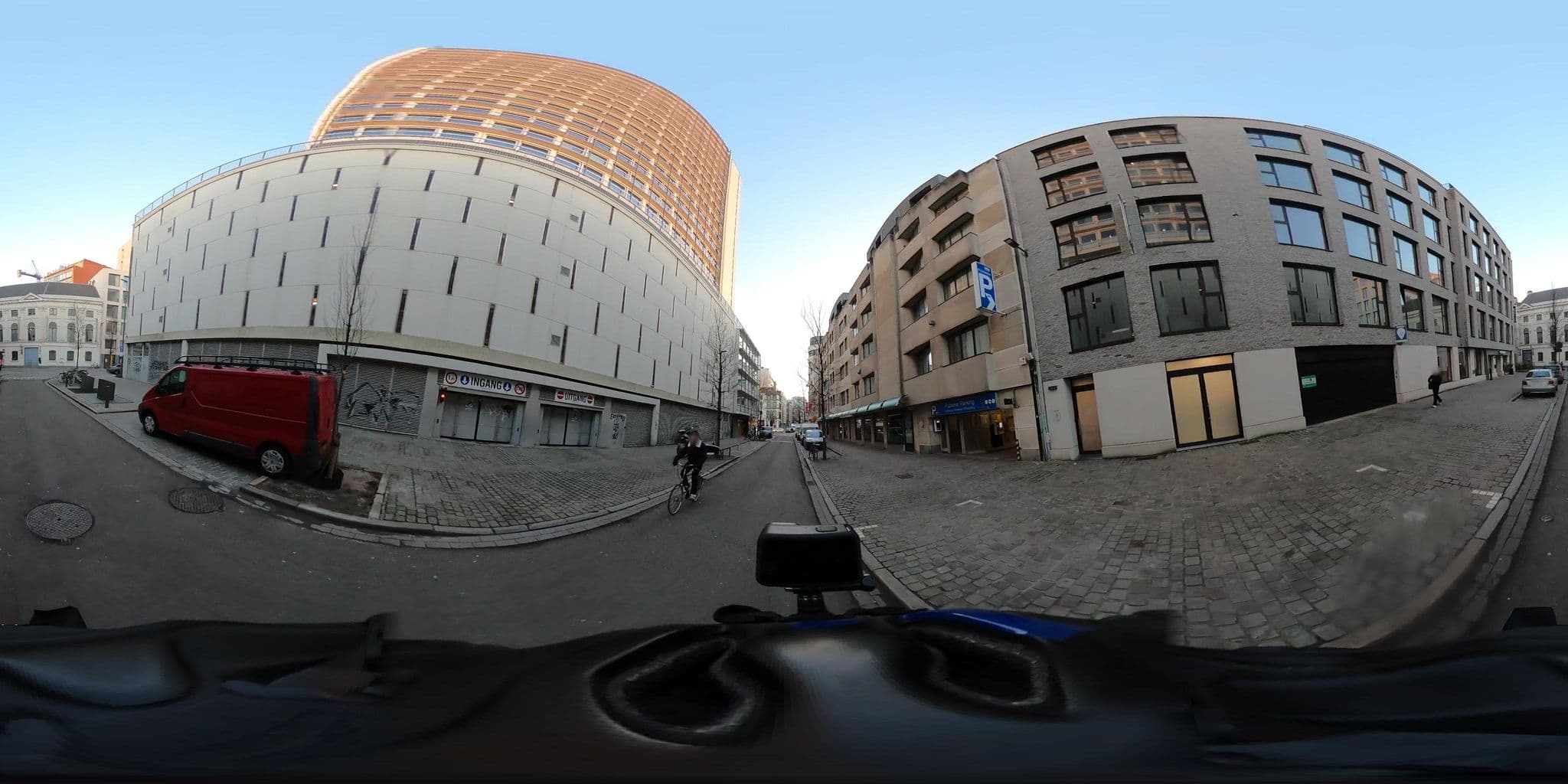 Street view near Citybox Antwerp, Antwerp — © konink360 (CC BY-SA · Mapillary)