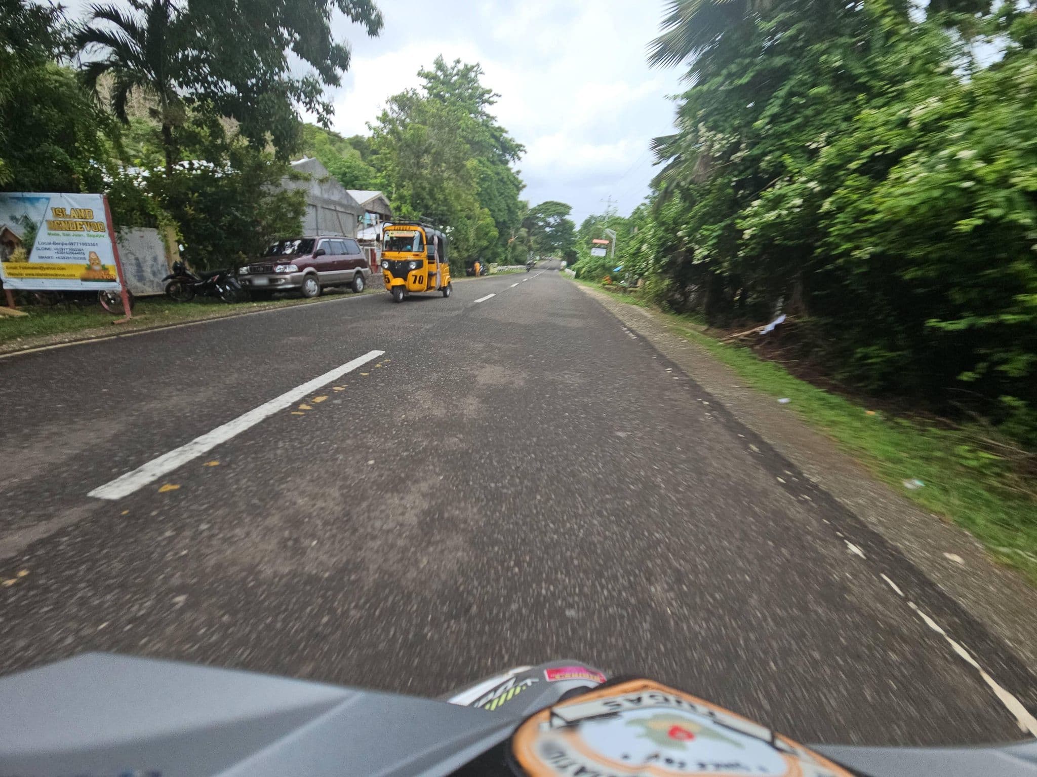 Street view near Rendevoo Island, Siquijor — © Jongkiko (CC BY-SA · Mapillary)