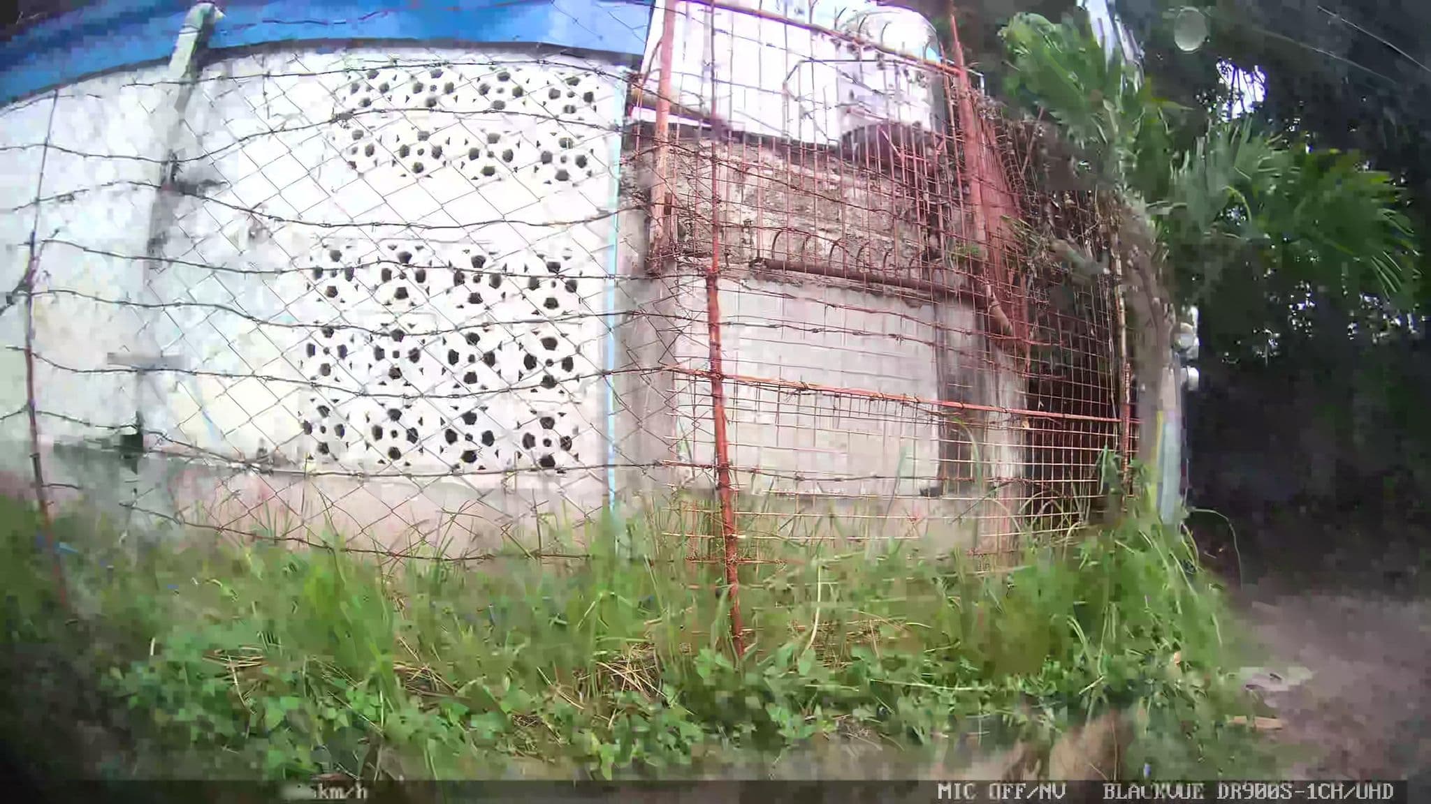 Street view near Sugbo Leisure Lodge, Cebu City — © Kaart---RIGHT (CC BY-SA · Mapillary)