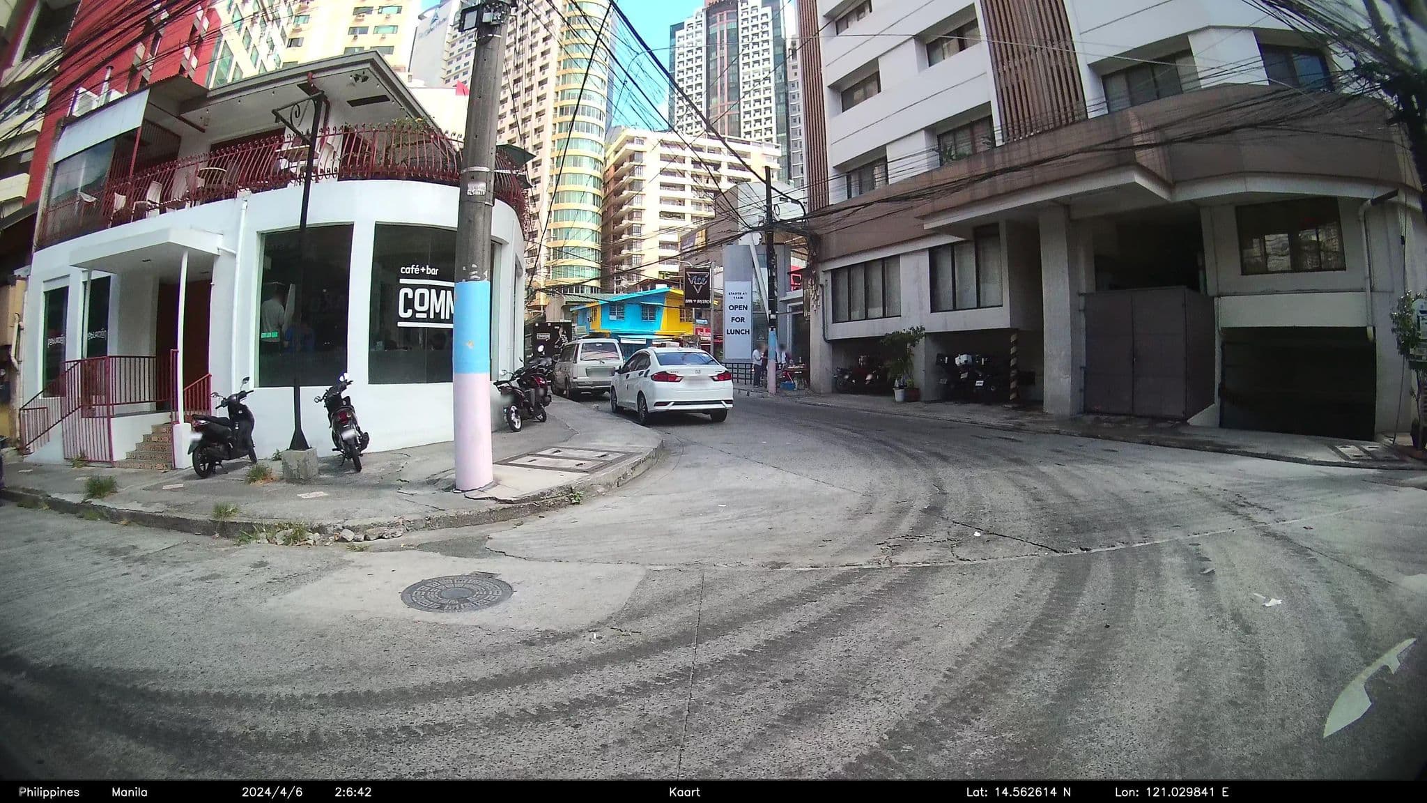 Street view near Our melting pot, Bel Air — © kaart_3 (CC BY-SA · Mapillary)