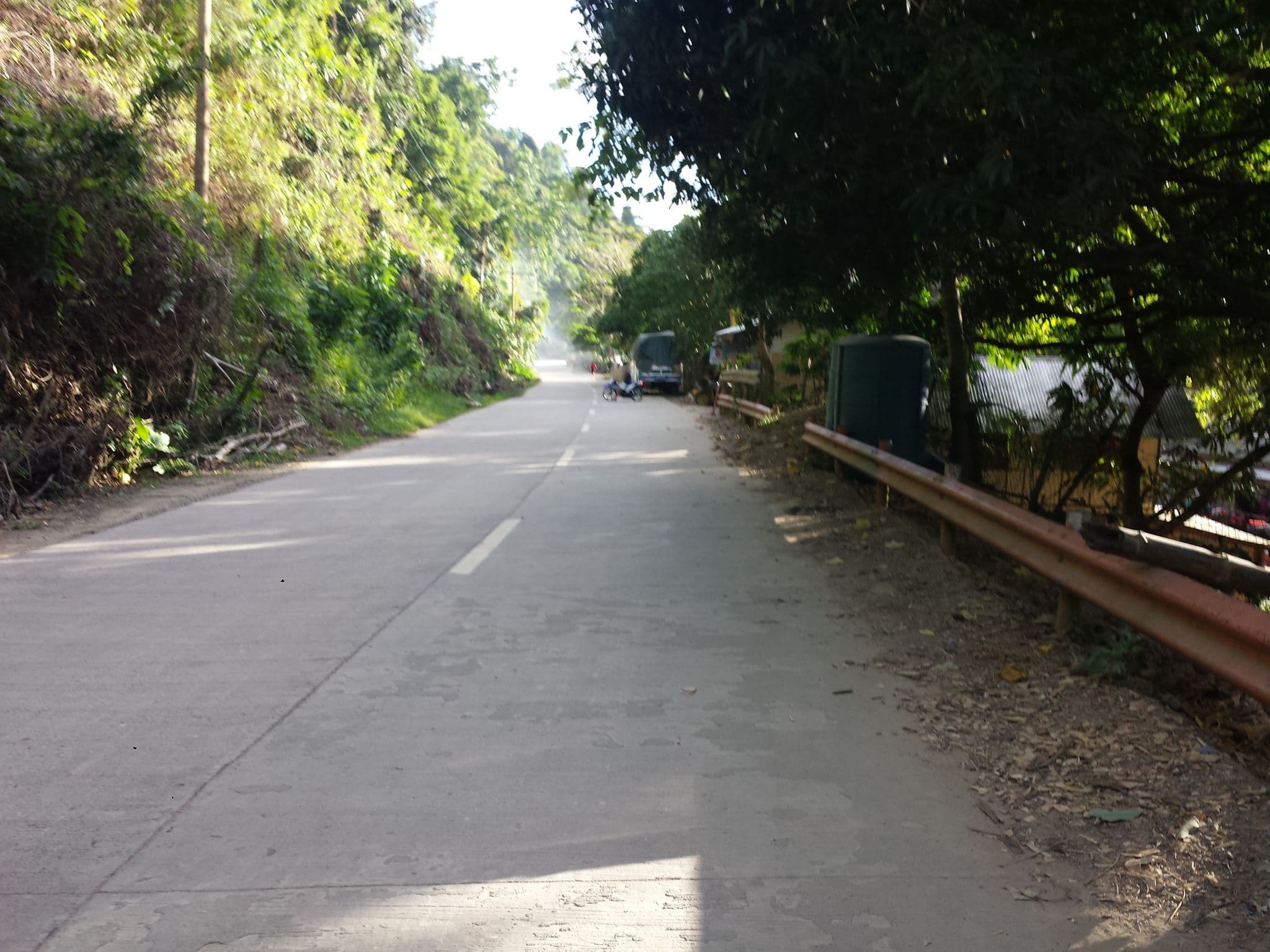 Street view near The Nomad’s Lodge, El Nido