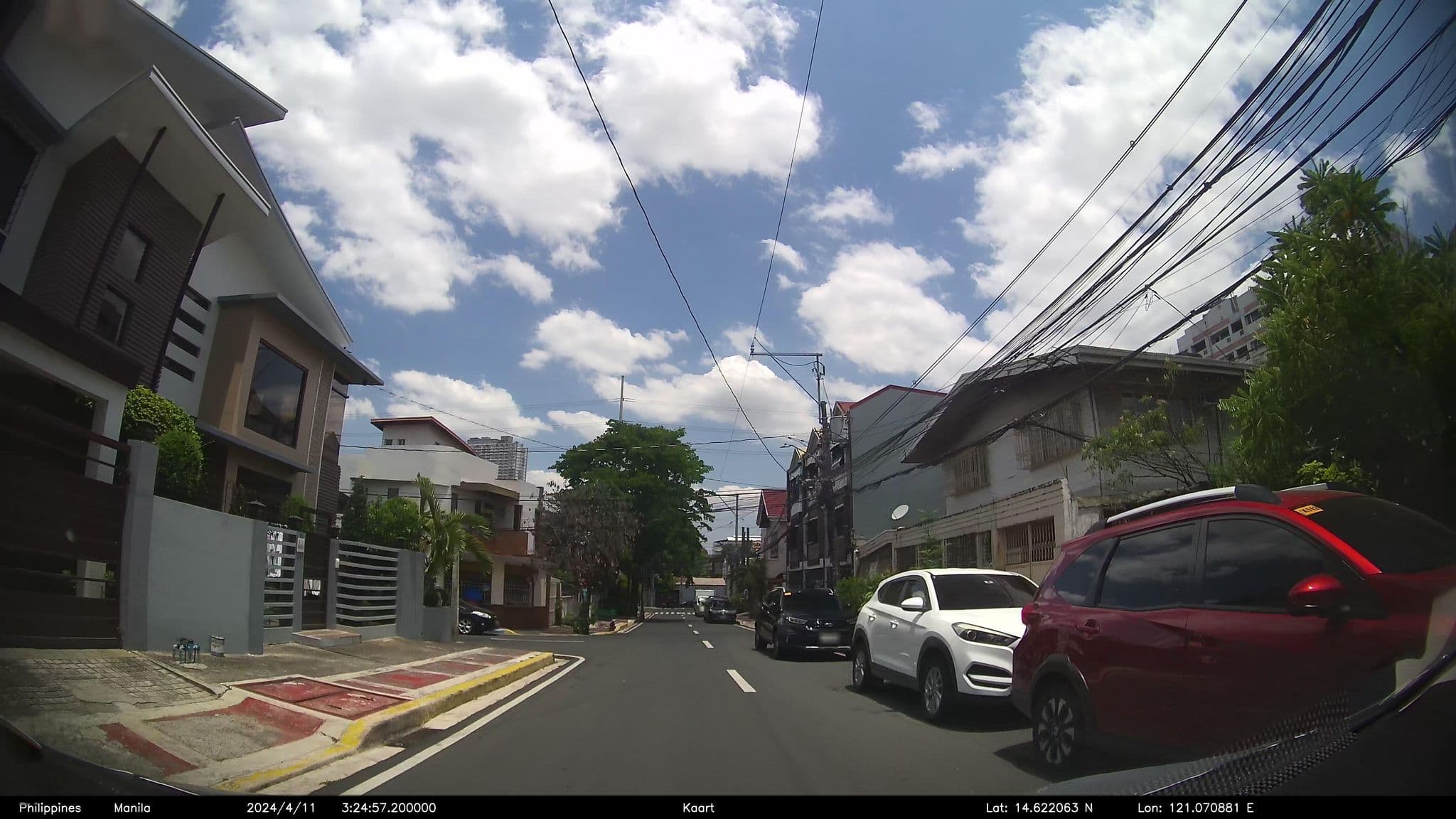 Street view near Terran Suites, Calumpang — © kaart_4 (CC BY-SA · Mapillary)