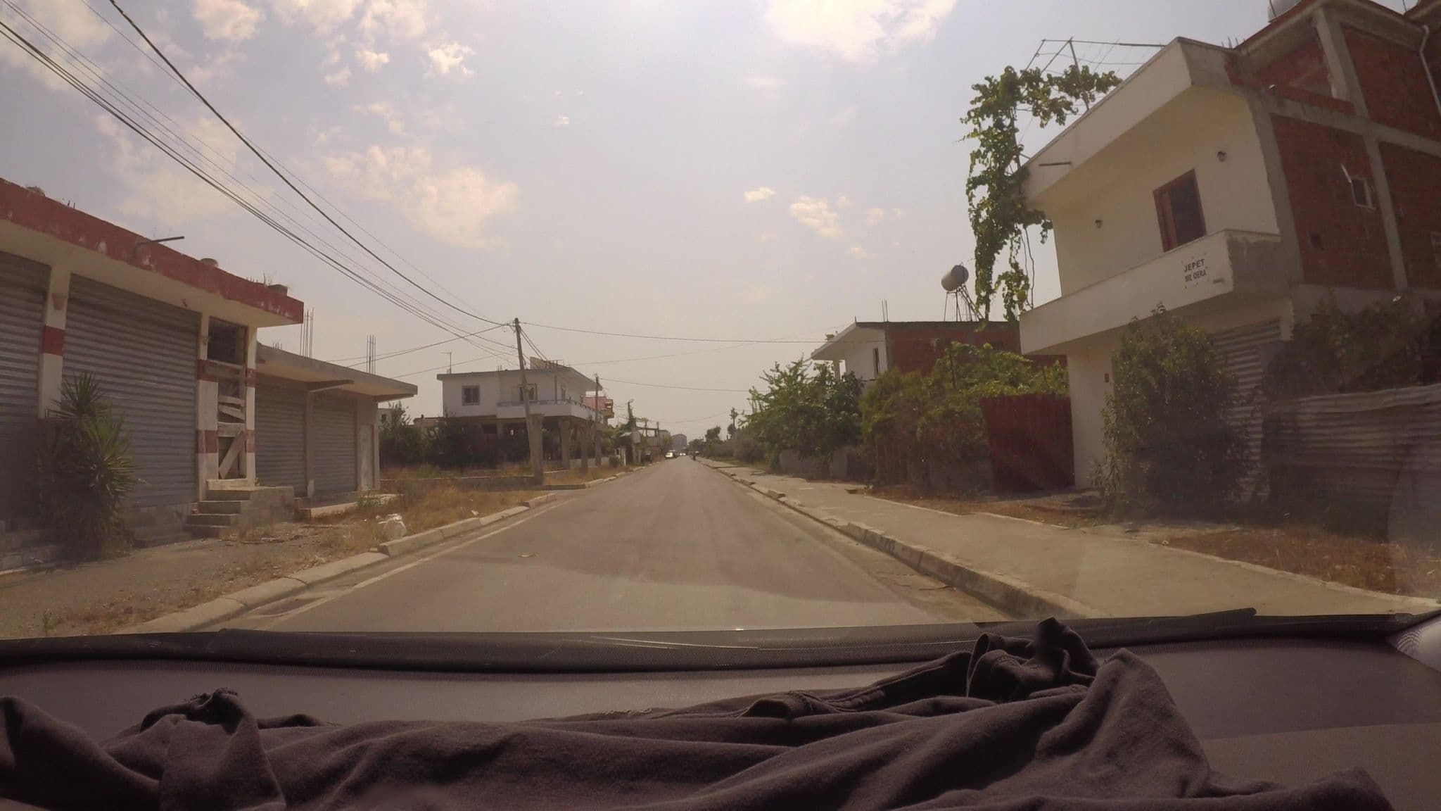 Street view near CerriHouse, Durrës — © kaart5 (CC BY-SA · Mapillary)