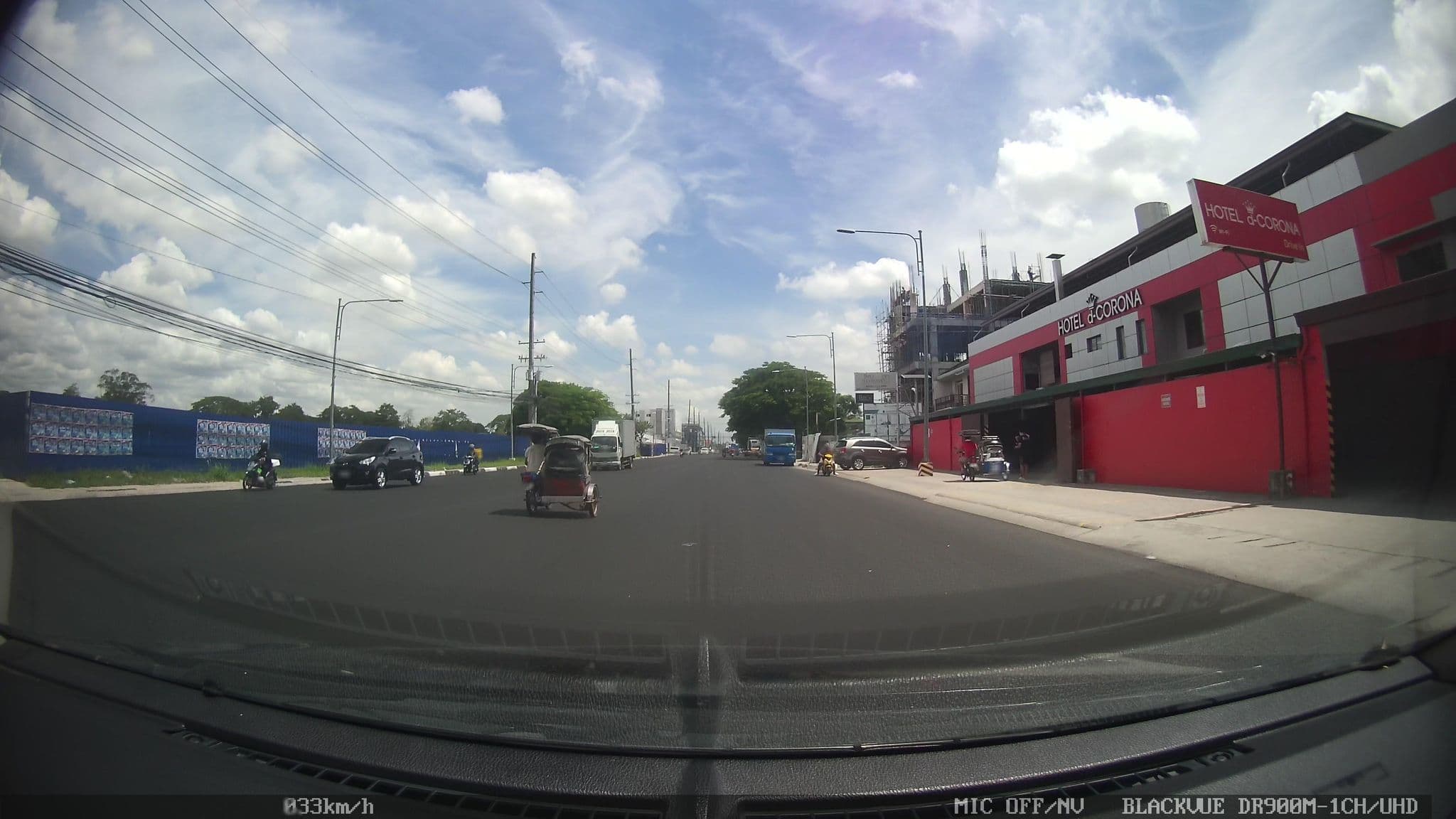 Street view near Hotel d-Corona, Santol — © kaart_2 (CC BY-SA · Mapillary)
