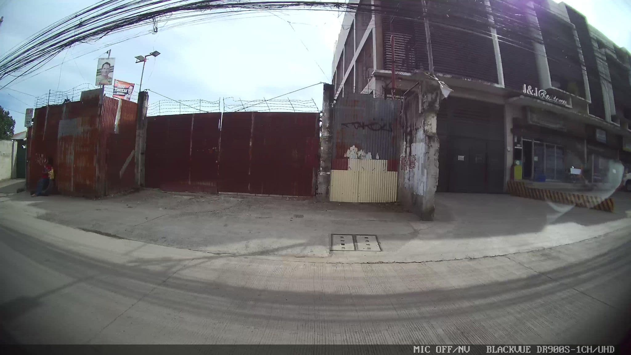 Street view near J&J Residences, Adlaon — © Kaart---LEFT (CC BY-SA · Mapillary)