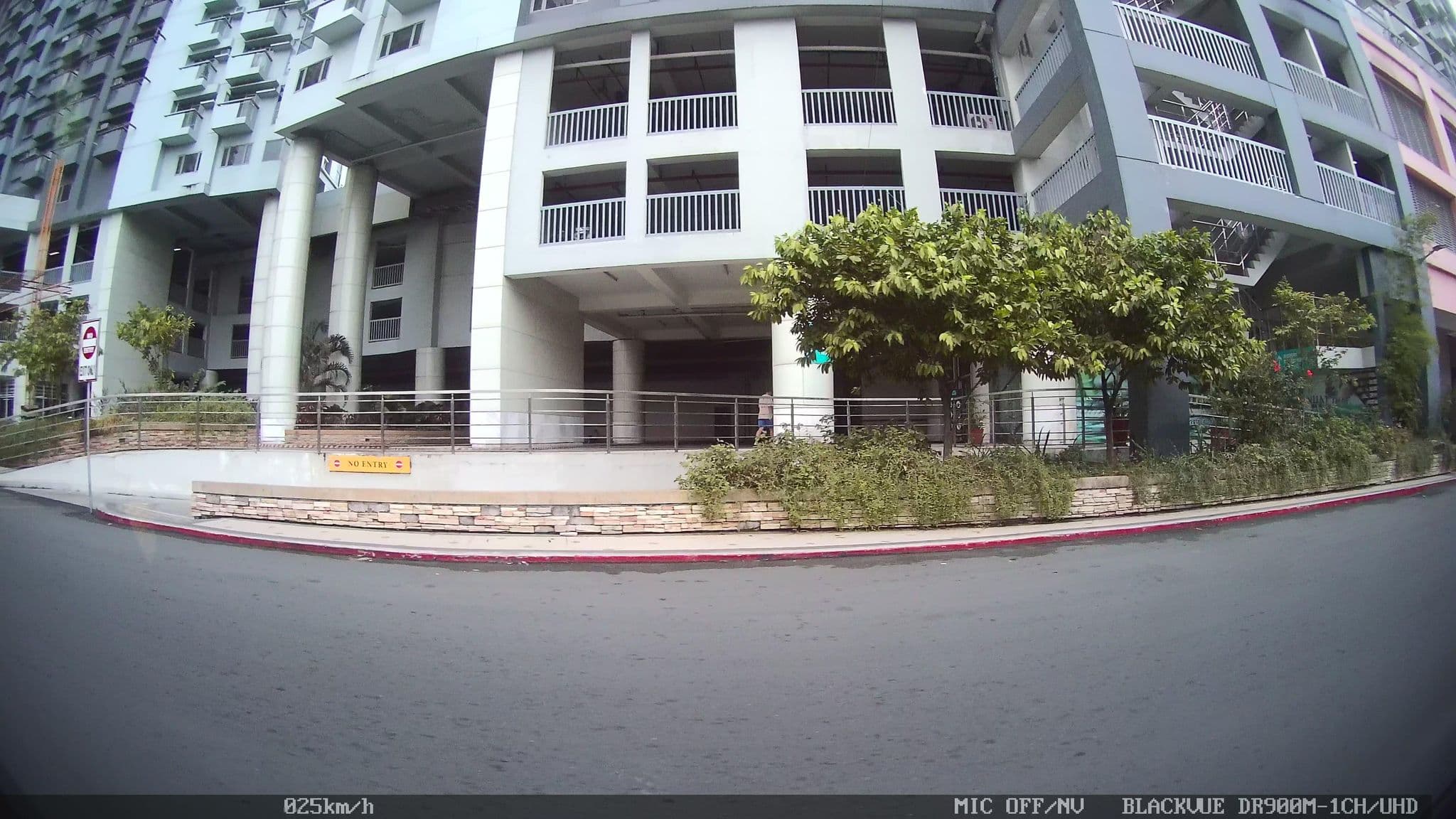 Street view near IRON HOUSE Manhattan, Mariana — © kaart_4 (CC BY-SA · Mapillary)