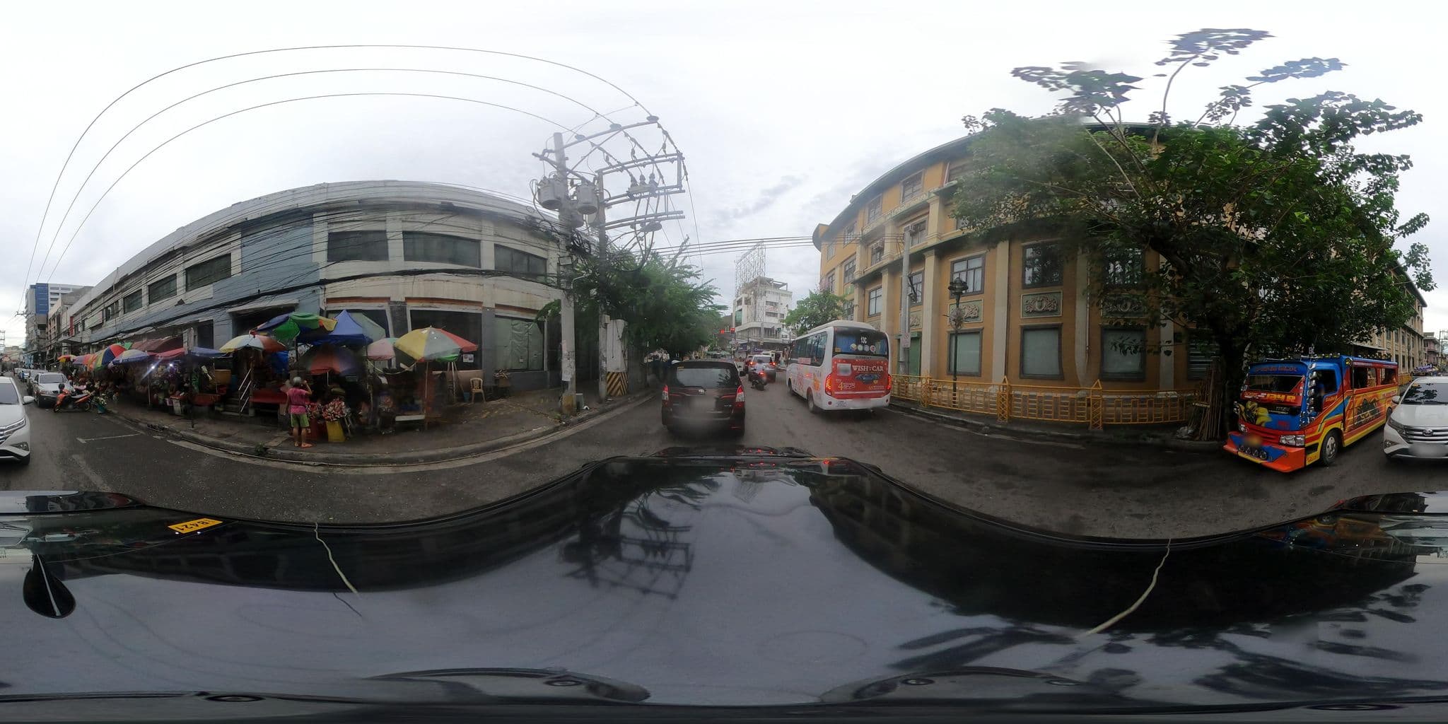 Street view near Carolinian Inn, Adlaon — © Kaart---360 (CC BY-SA · Mapillary)